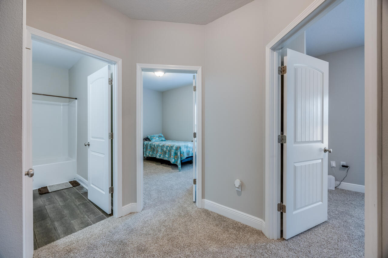 REDSTONE ESTATES - Residential