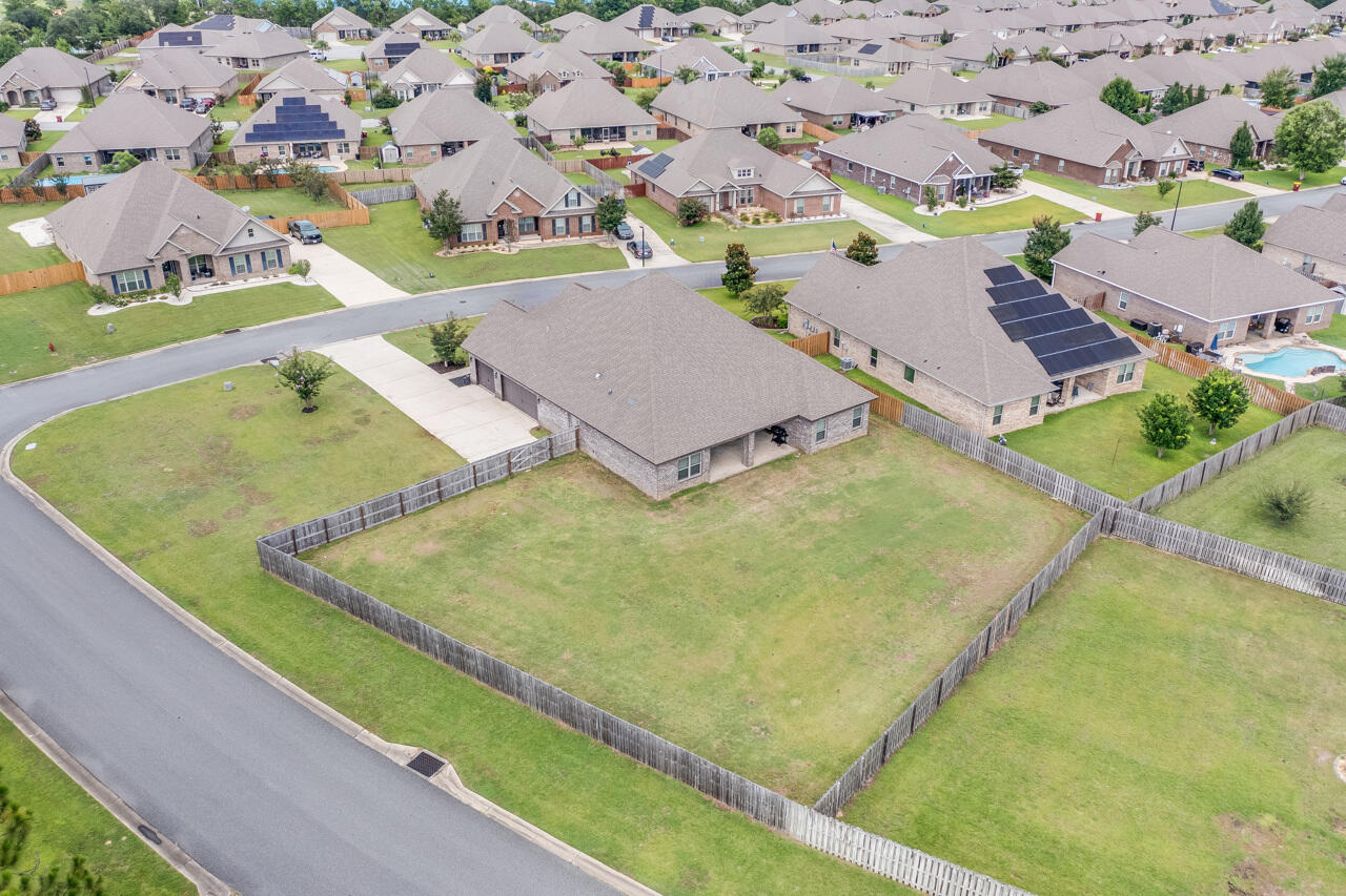 REDSTONE ESTATES - Residential