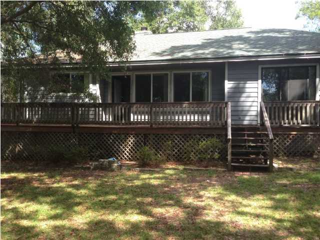 COUNTRY CLUB ESTATES 1 OF CRESTVIEW - Residential