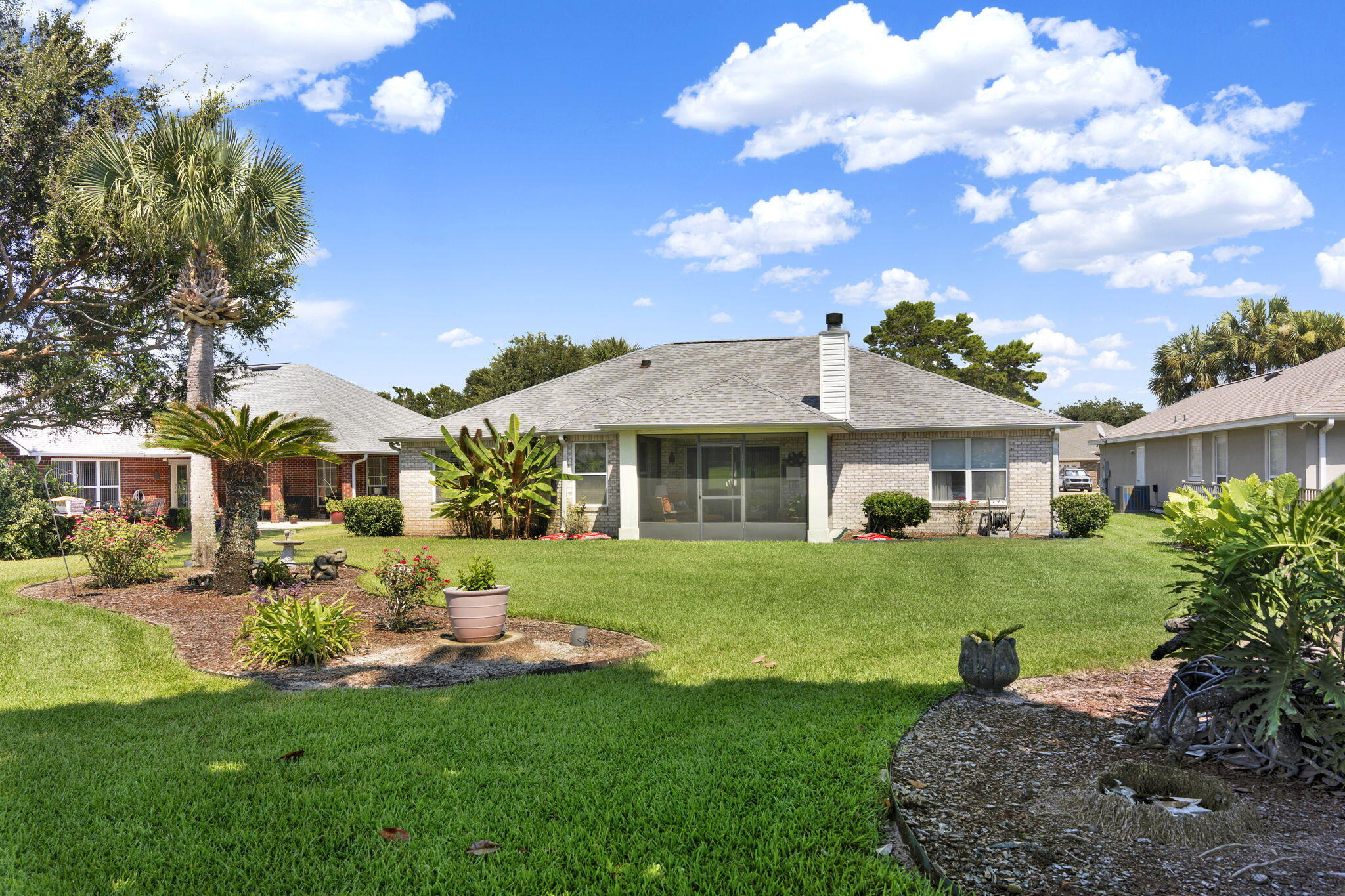 CREEKS EDGE THE - Residential