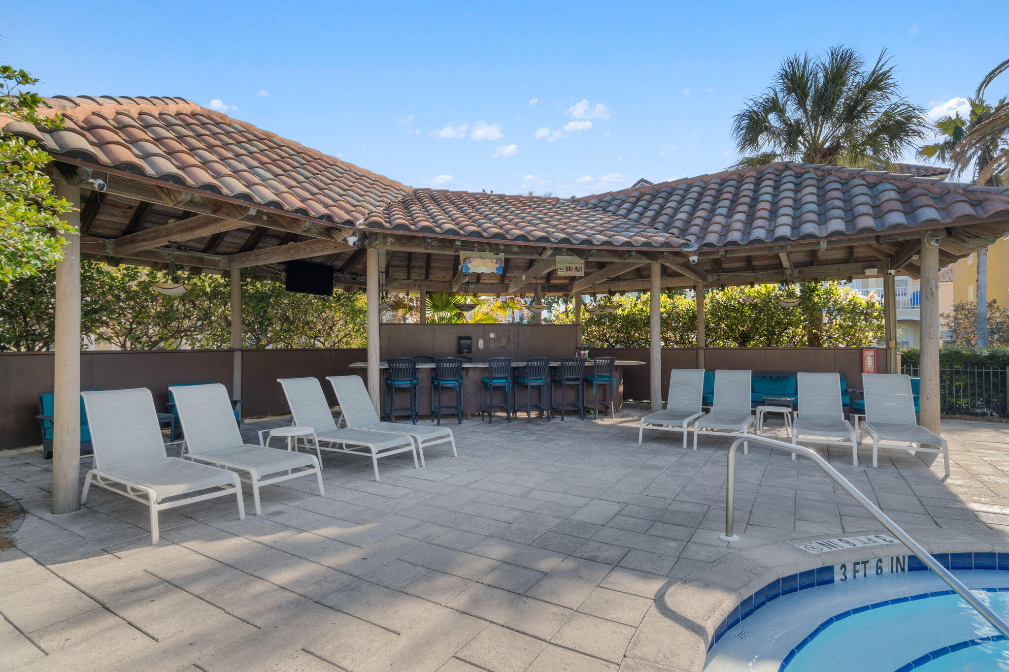 VILLAGES OF CRYSTAL BEACH - Residential