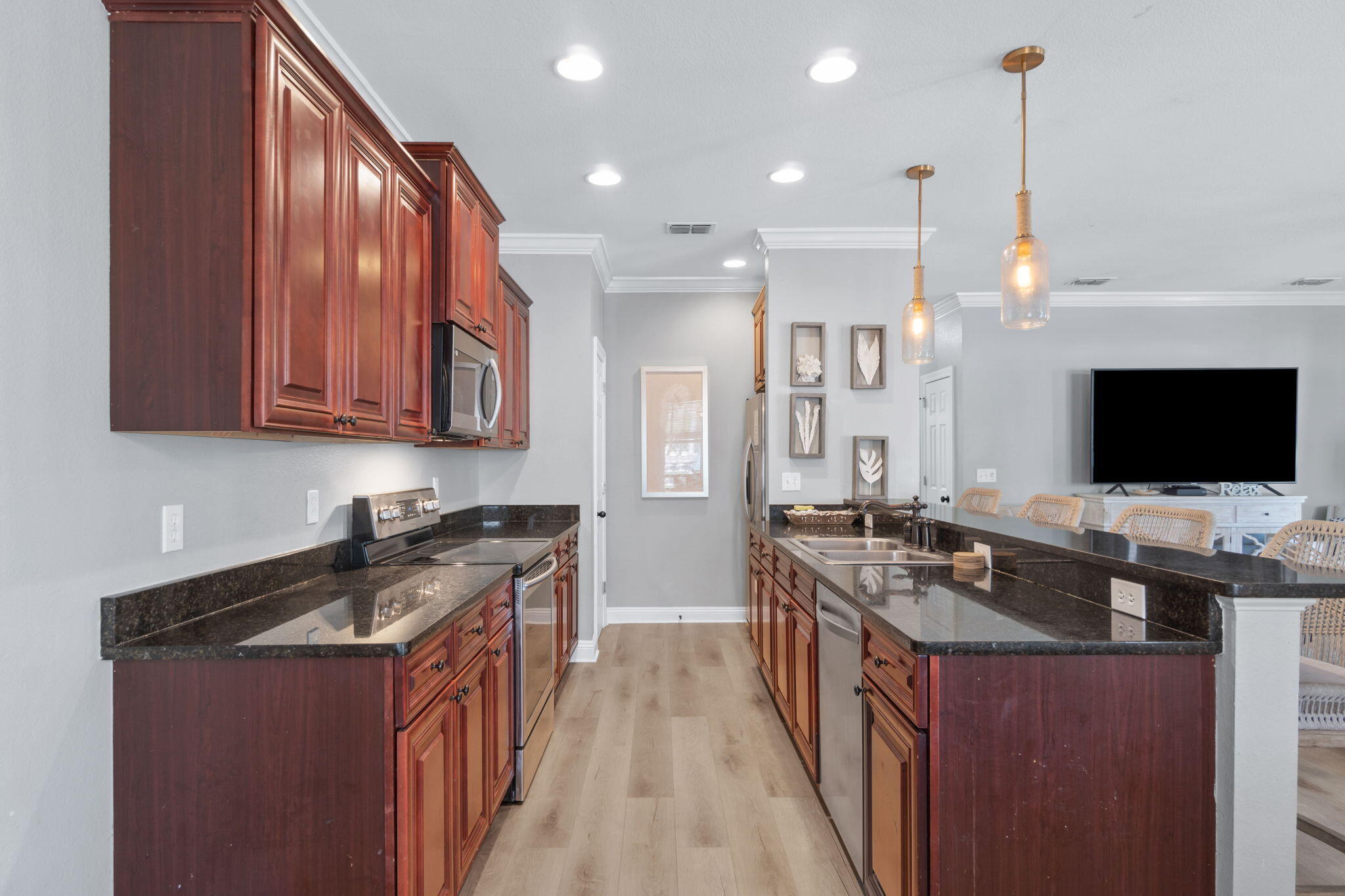 VILLAGES OF CRYSTAL BEACH - Residential