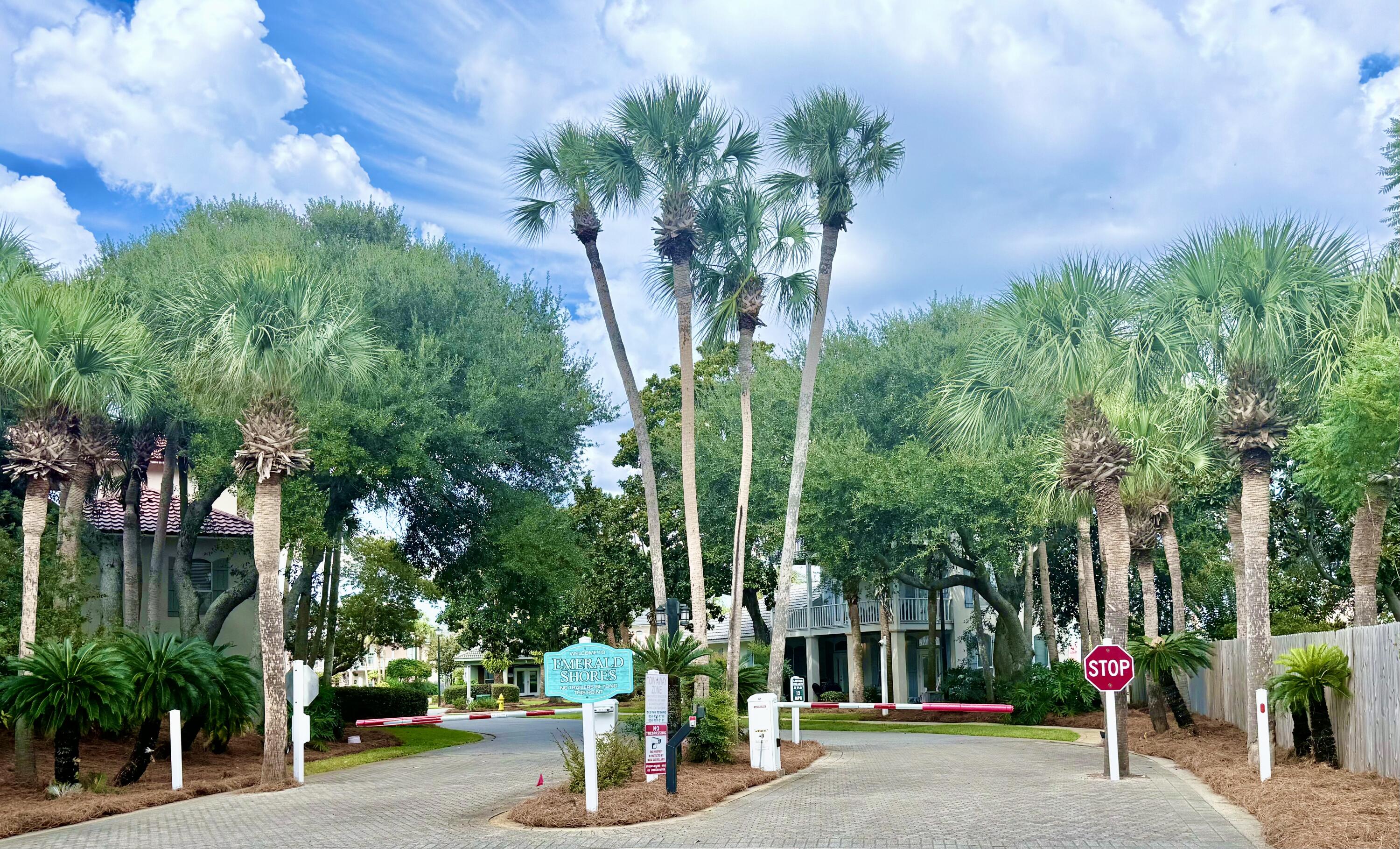 EMERALD SHORES - Residential