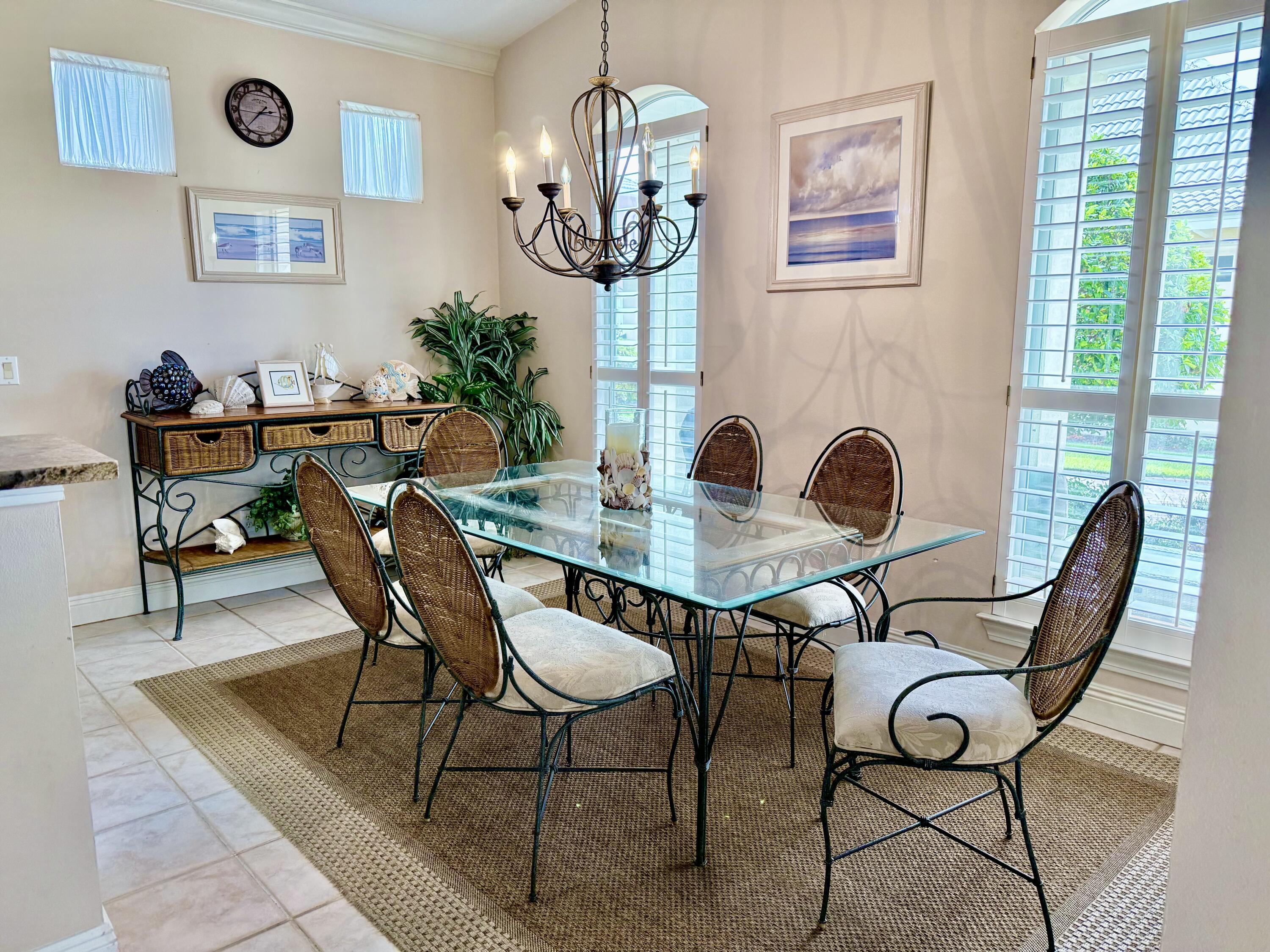 EMERALD SHORES - Residential