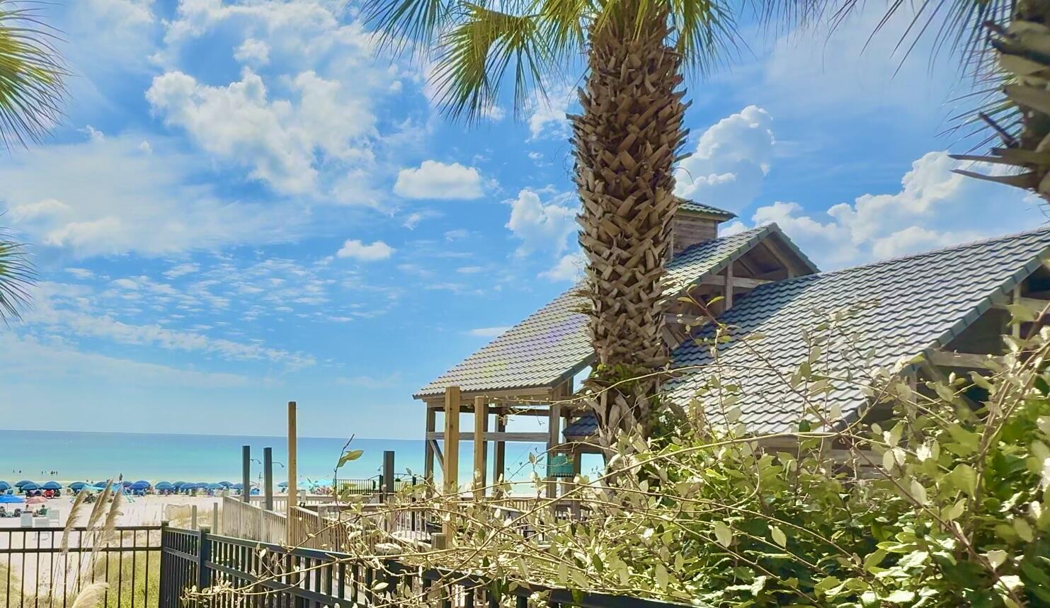 EMERALD SHORES - Residential