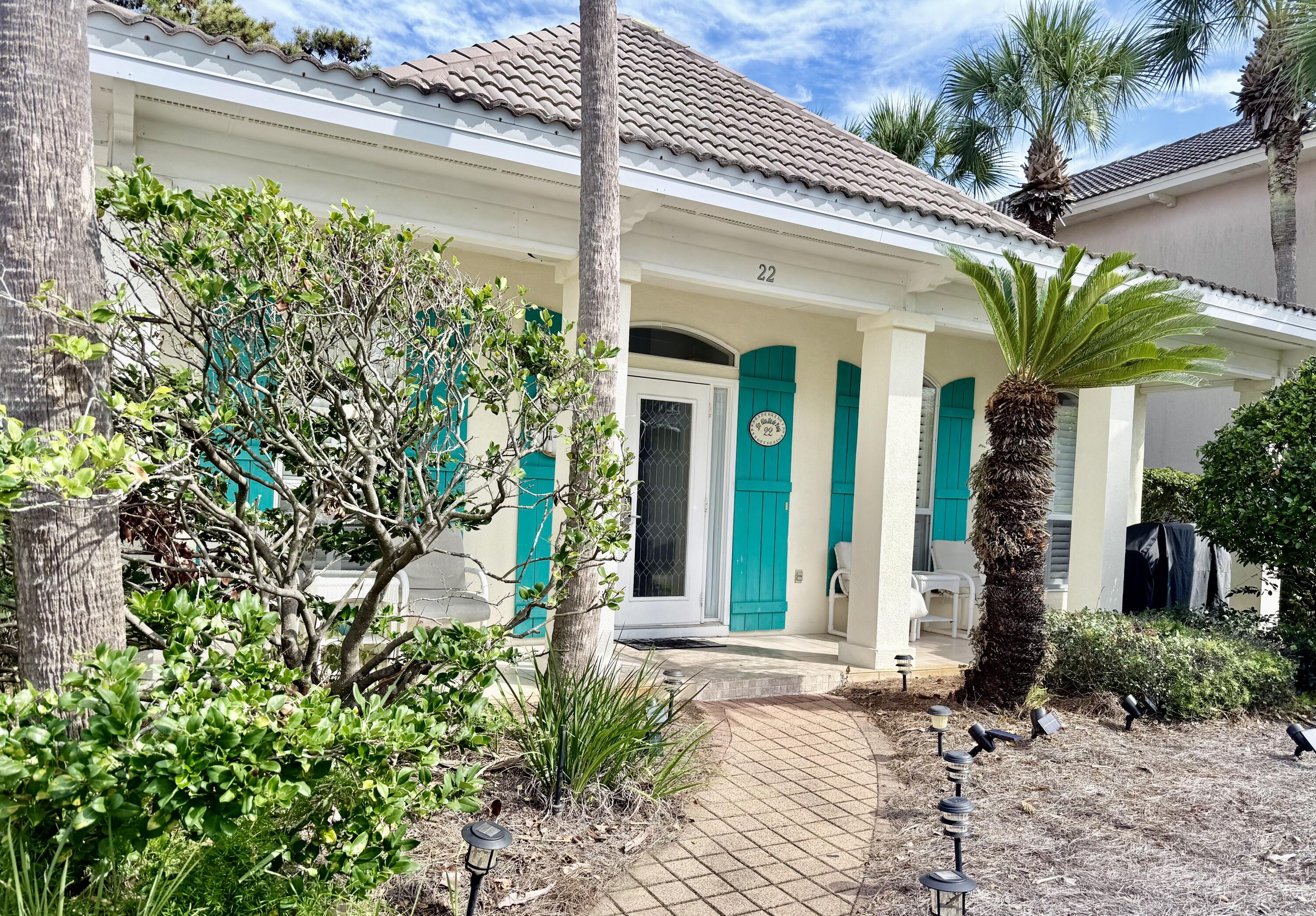 EMERALD SHORES - Residential