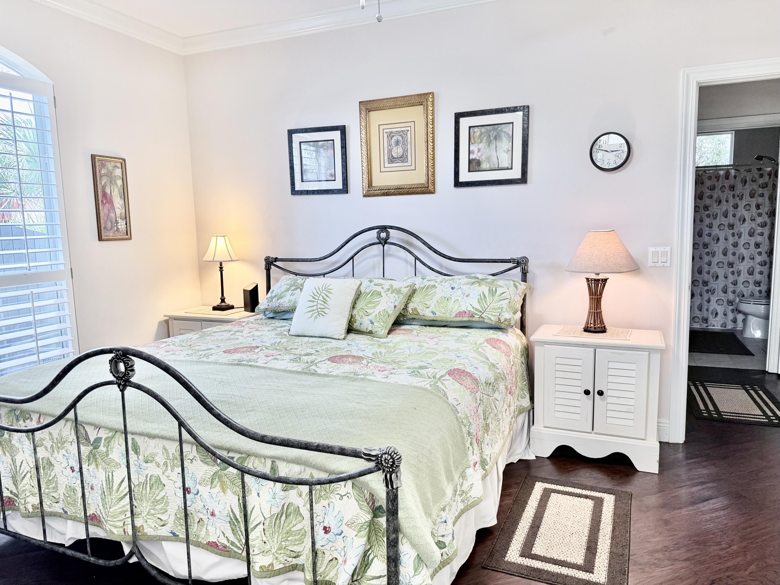 EMERALD SHORES - Residential