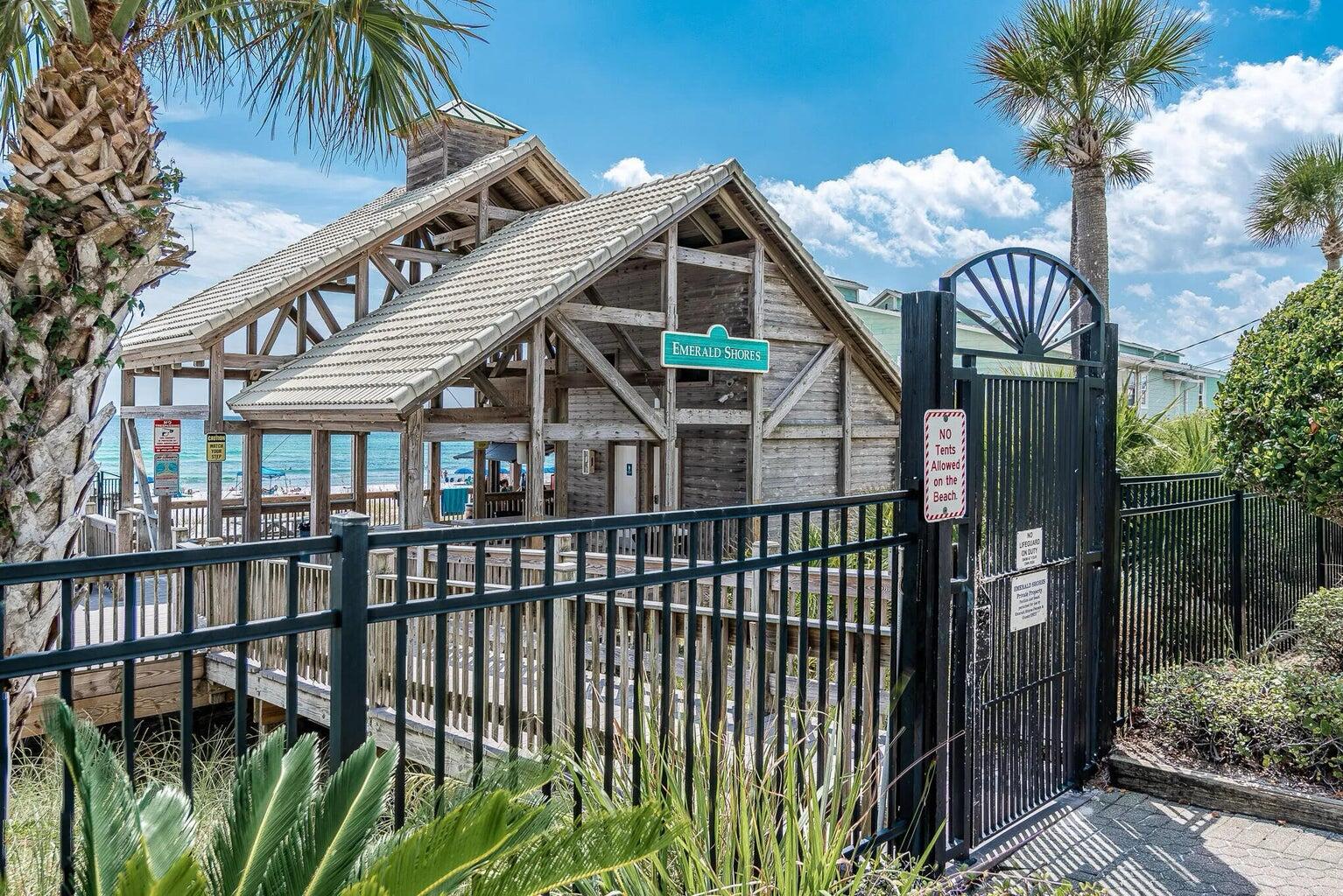 EMERALD SHORES - Residential