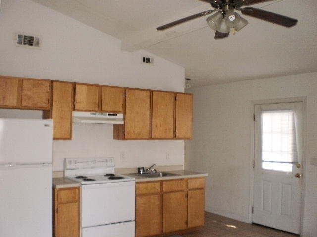 Hill Gardens Lot 3 - Residential Lease