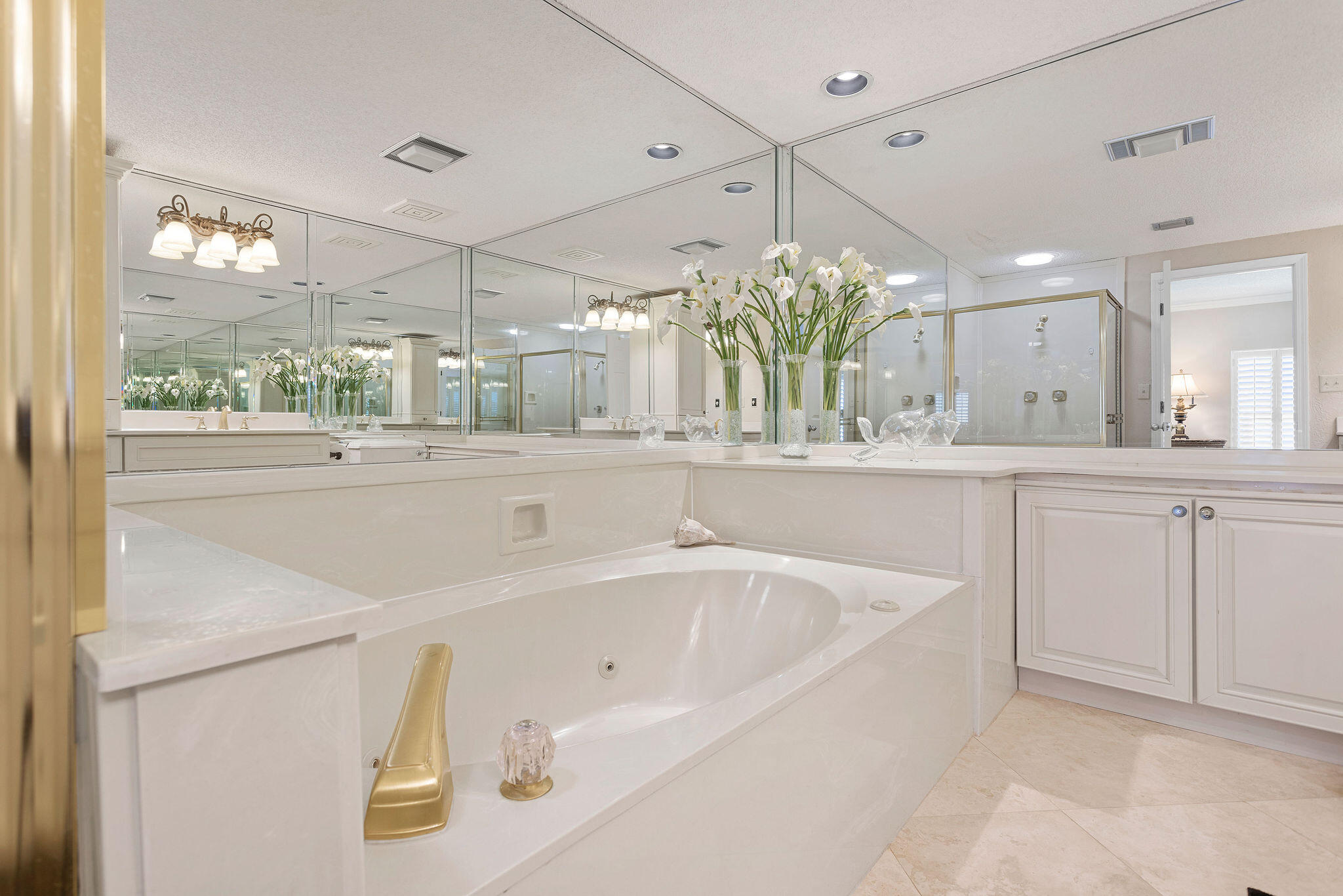 WHITE CLIFFS CONDO - Residential