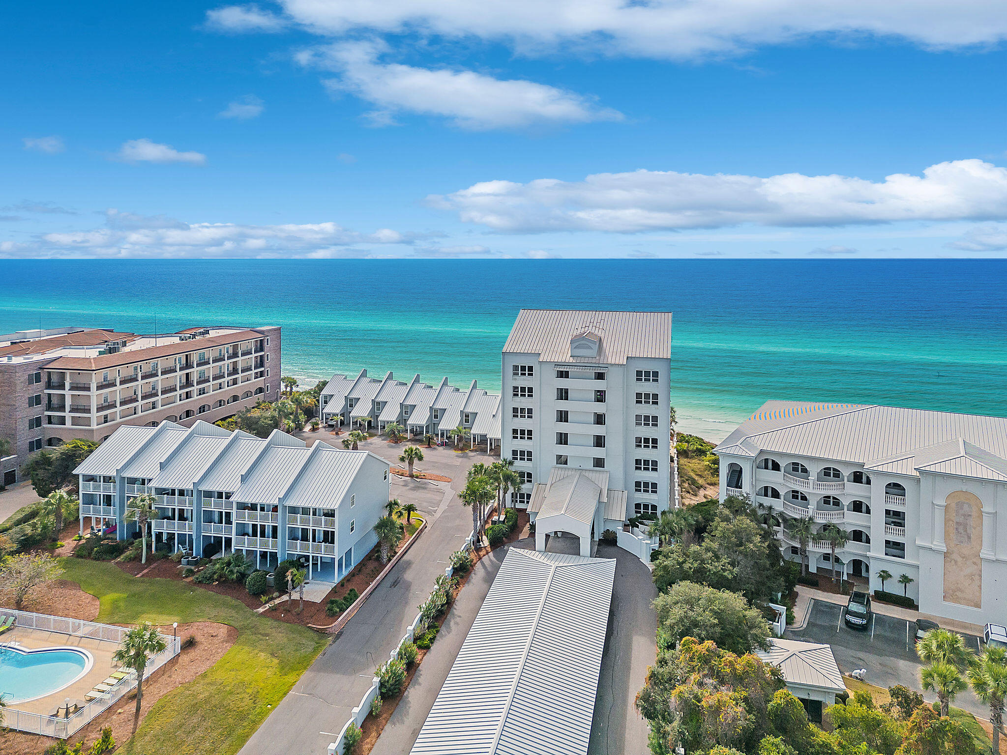 WHITE CLIFFS CONDO - Residential