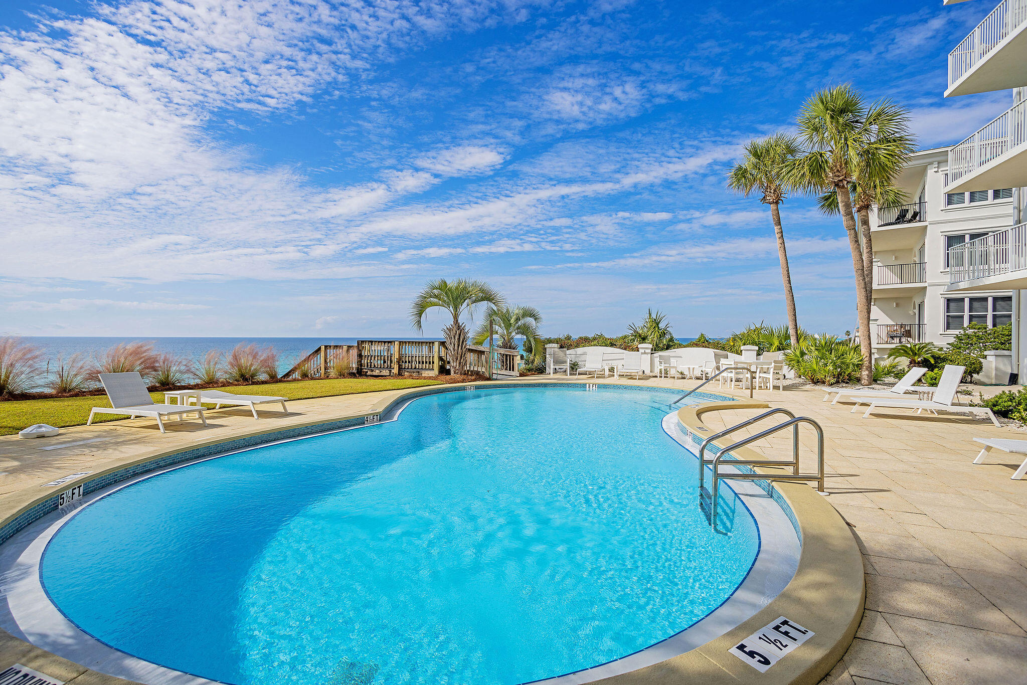 WHITE CLIFFS CONDO - Residential