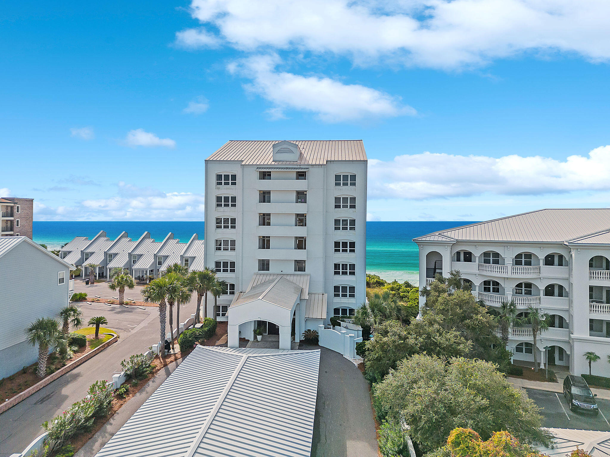 WHITE CLIFFS CONDO - Residential