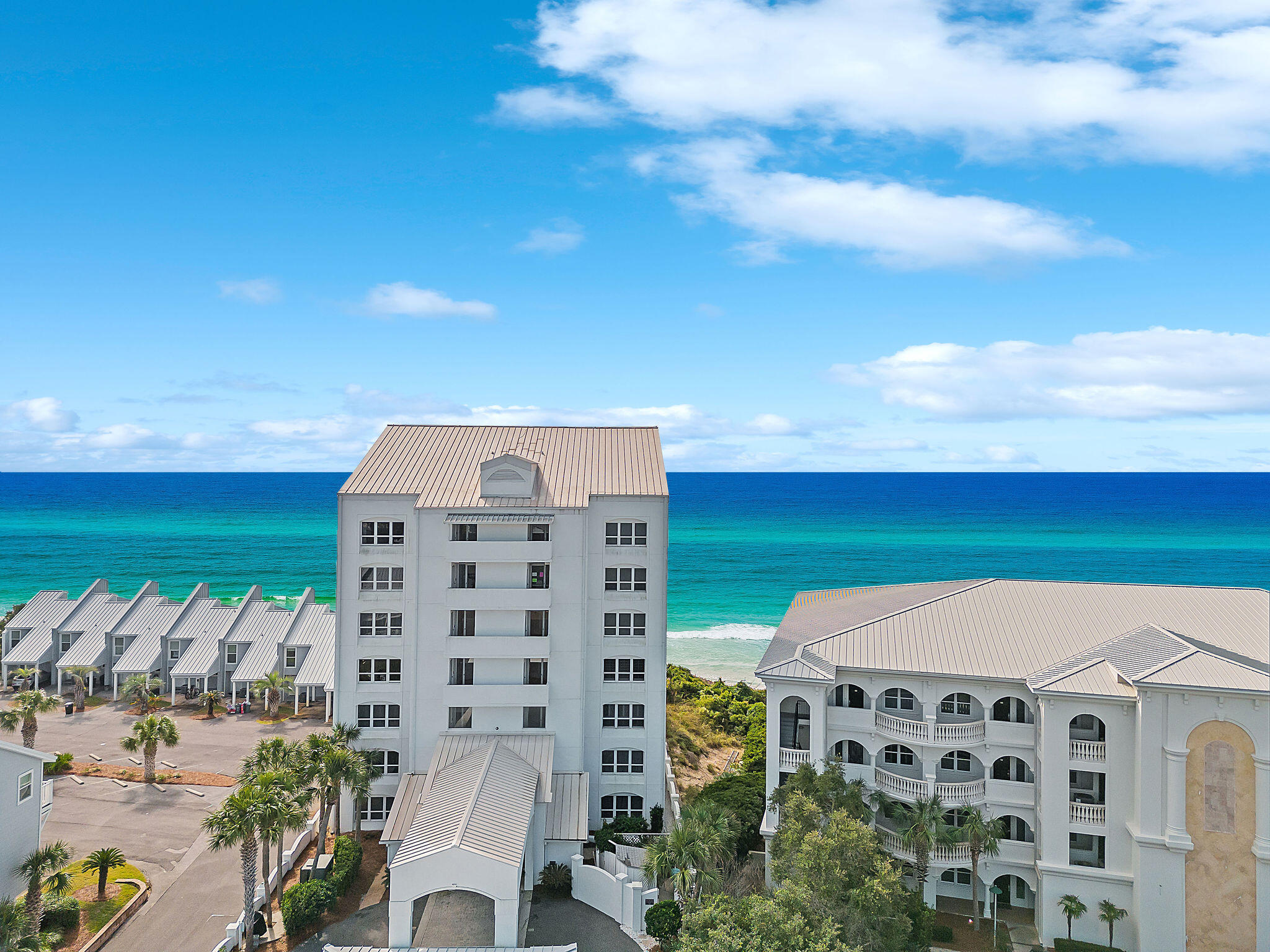 WHITE CLIFFS CONDO - Residential
