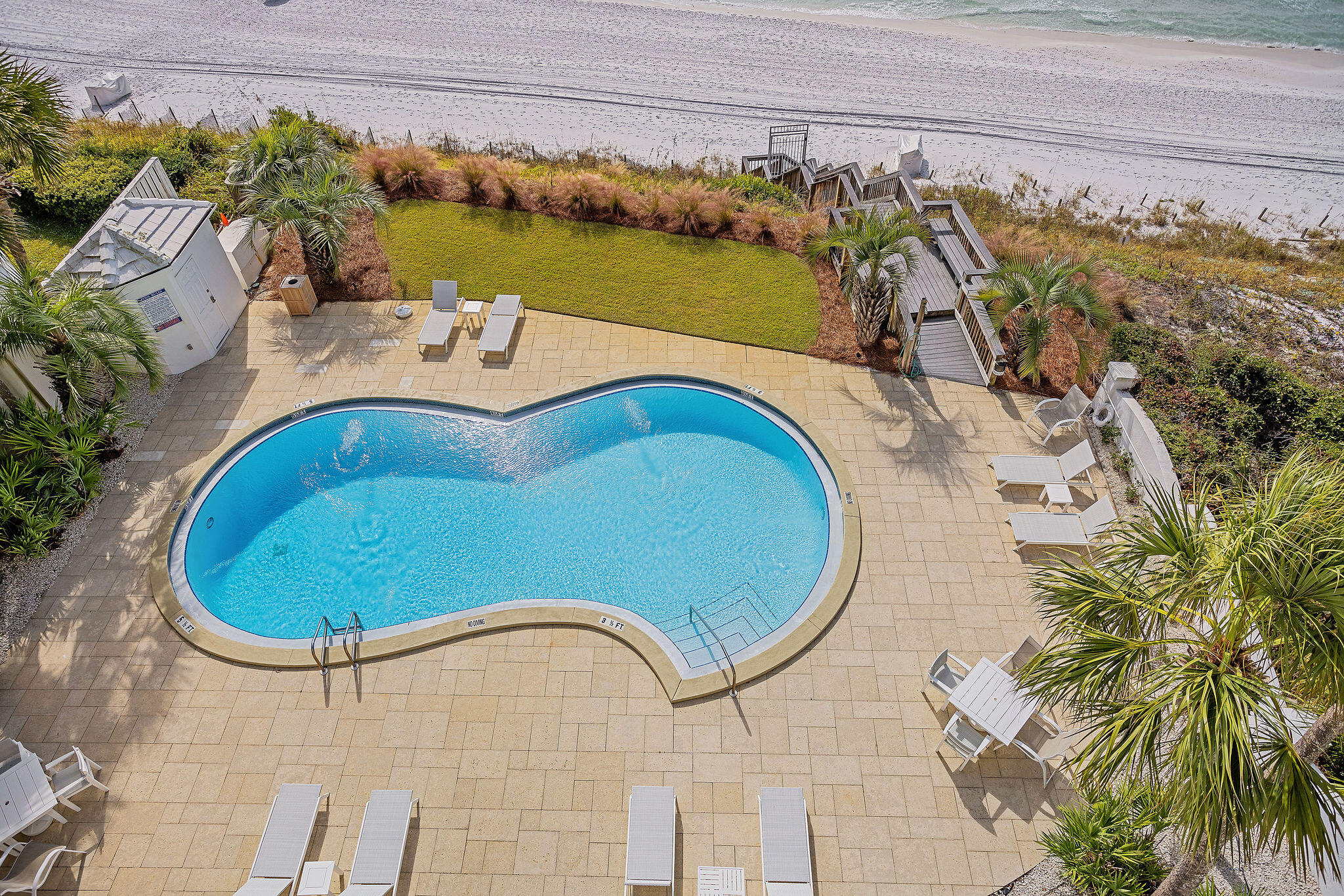 WHITE CLIFFS CONDO - Residential