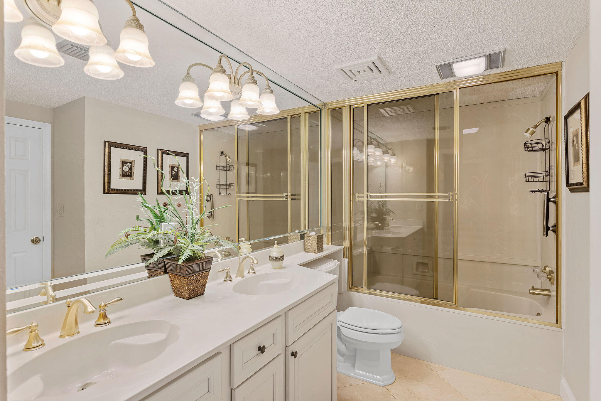 WHITE CLIFFS CONDO - Residential