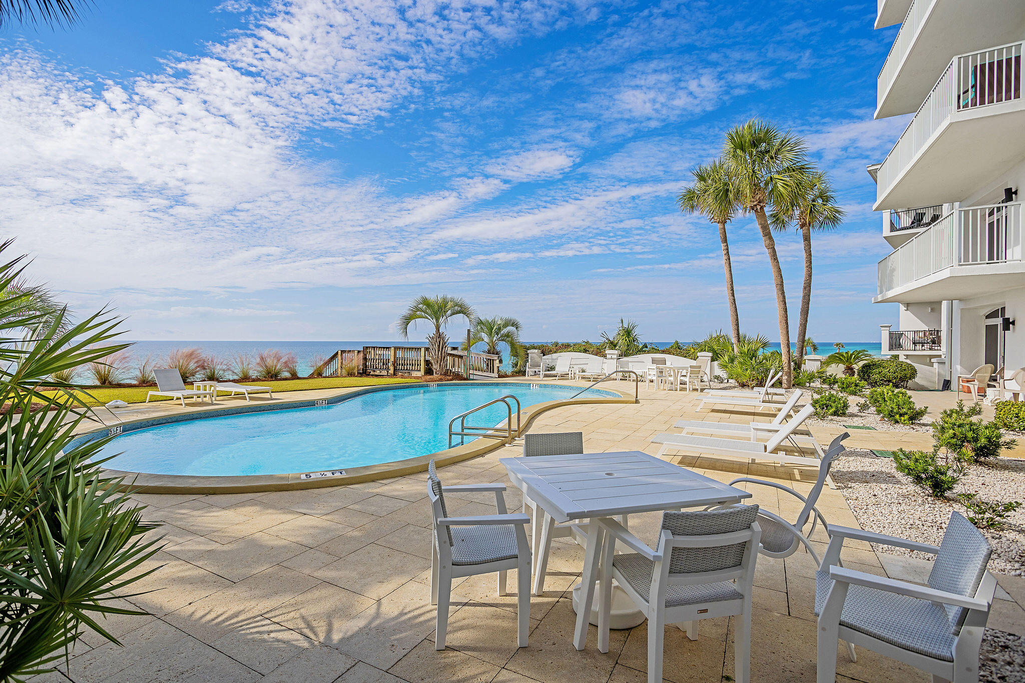 WHITE CLIFFS CONDO - Residential