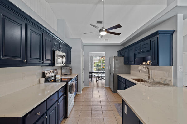 HOLLEY BY THE SEA - Residential