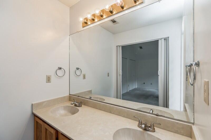 NICEVILLE CREEK SIDE (222202.00) - Residential