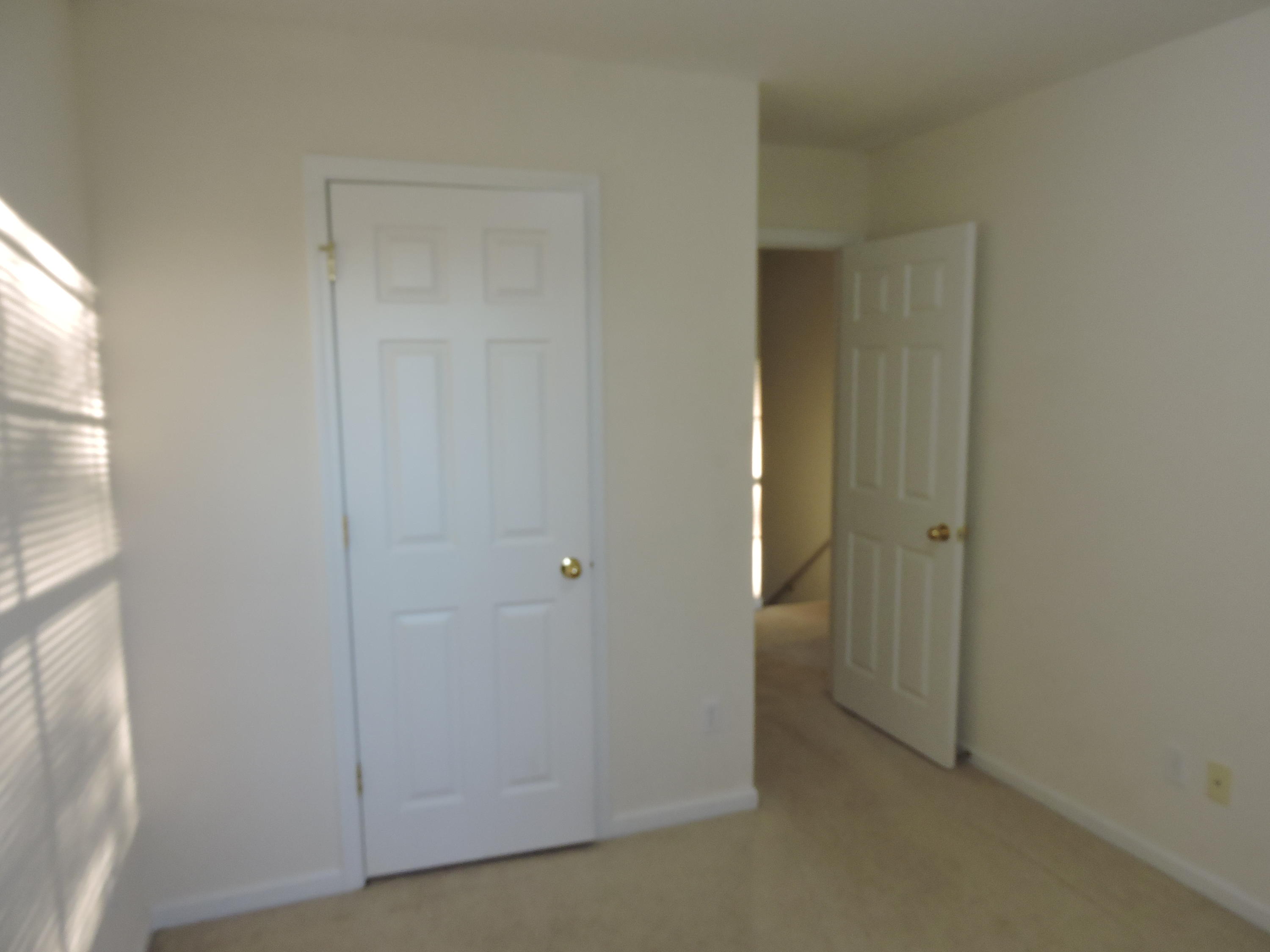 ROLLING PINES - Residential Lease