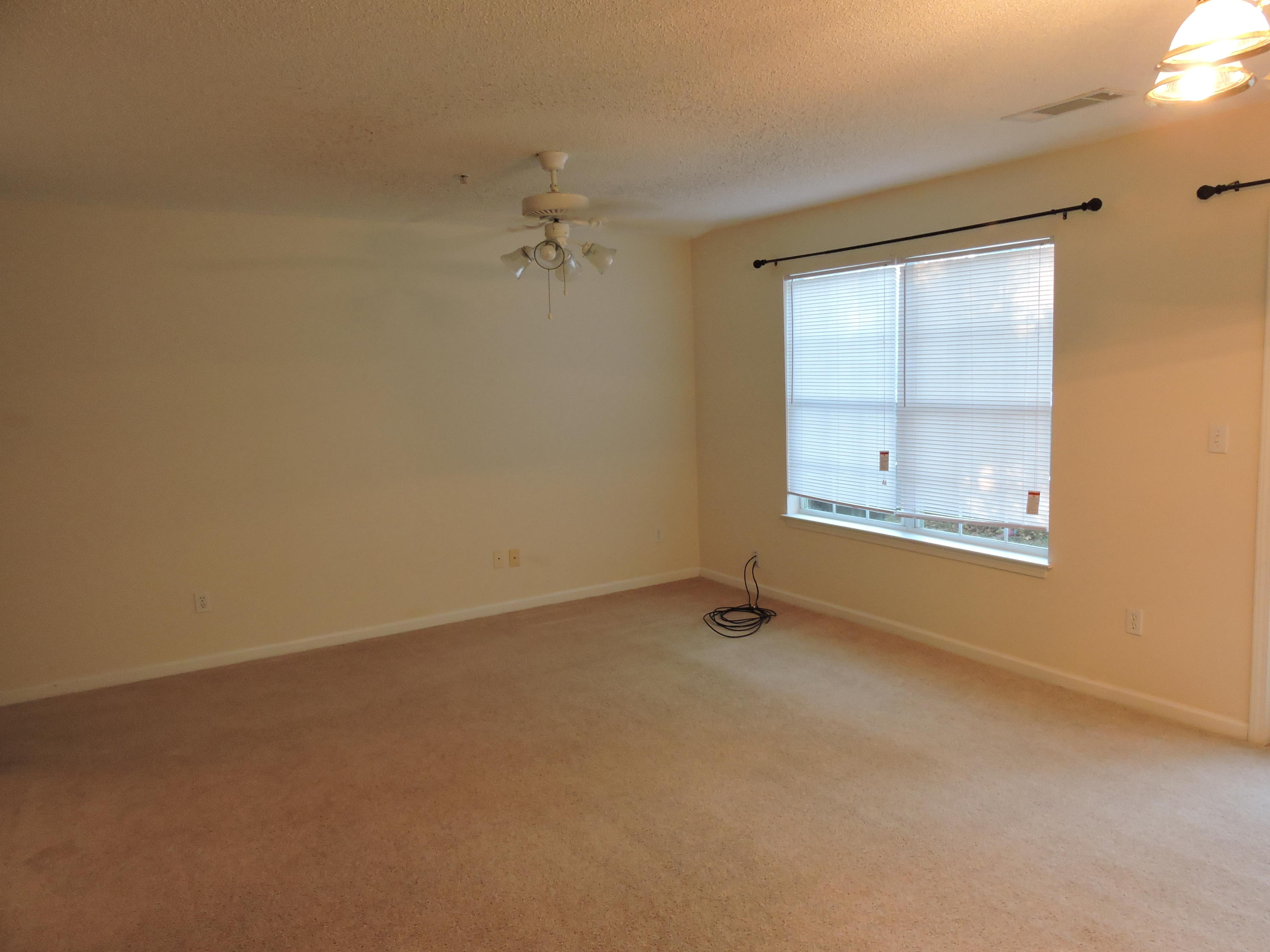 ROLLING PINES - Residential Lease