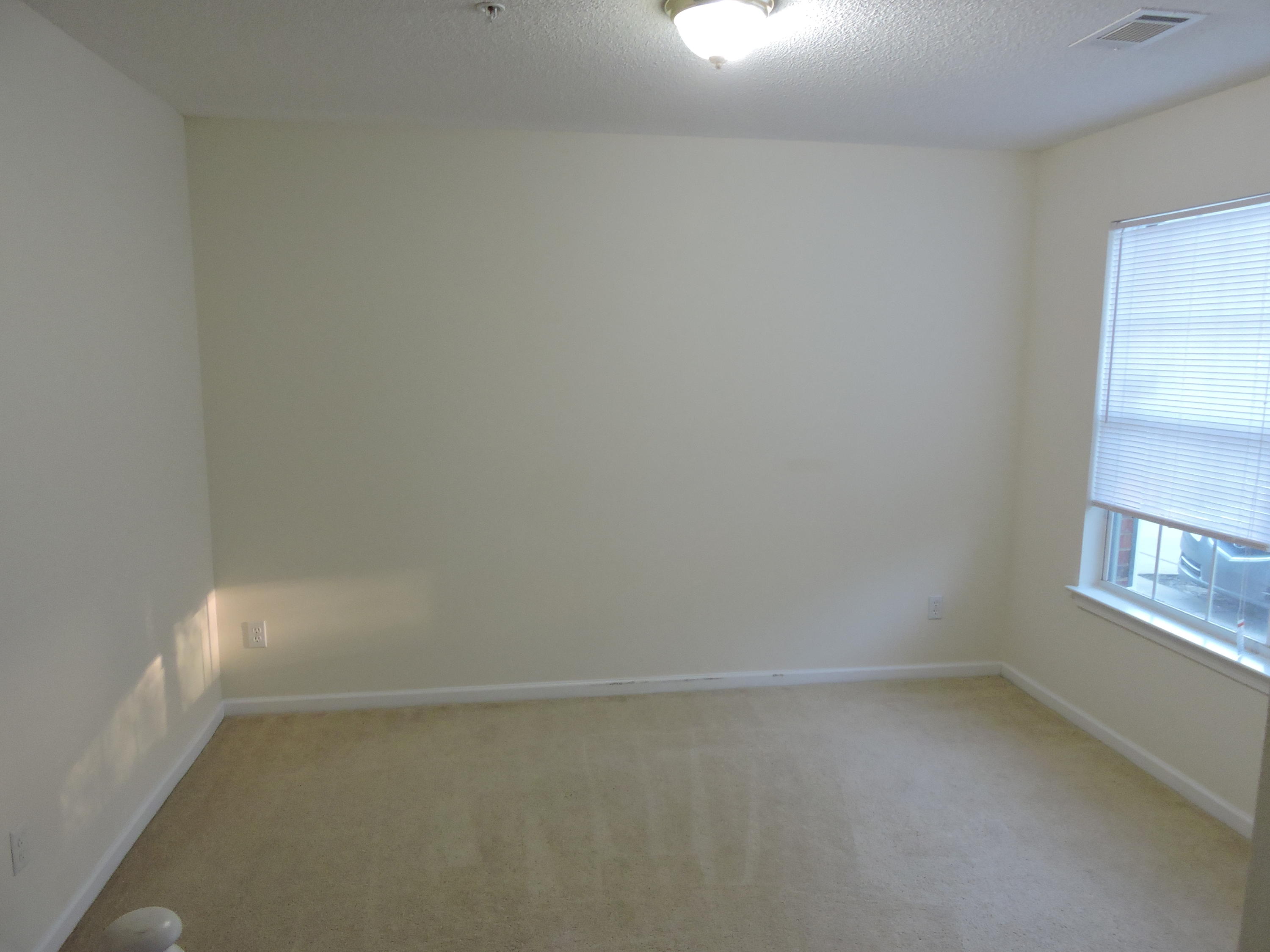 ROLLING PINES - Residential Lease