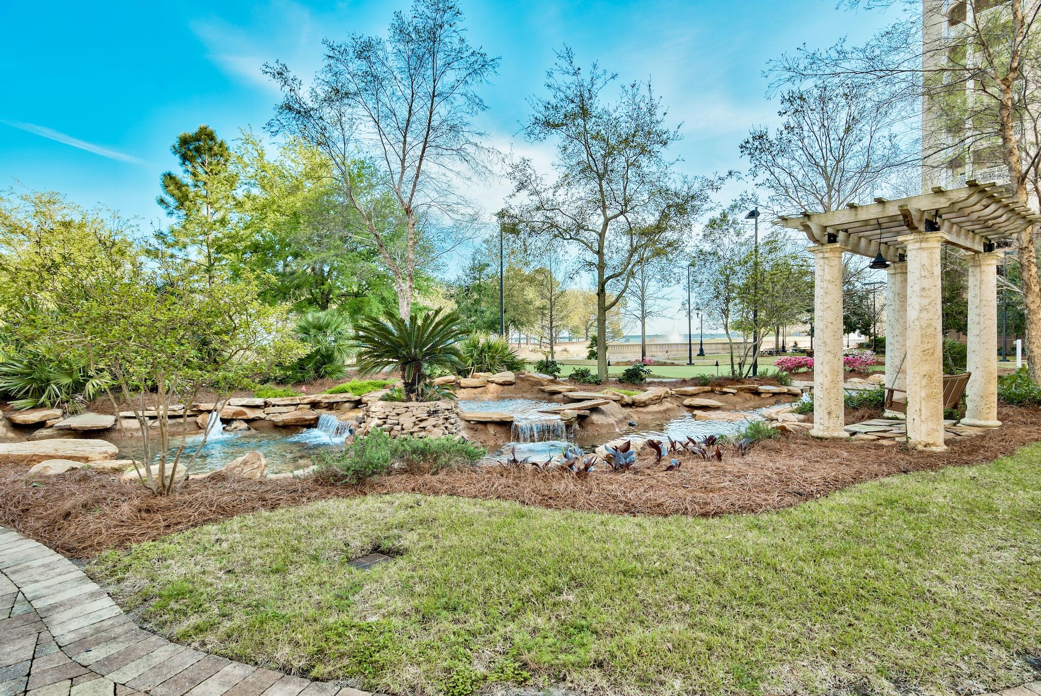 ONE WATER PLACE - Residential