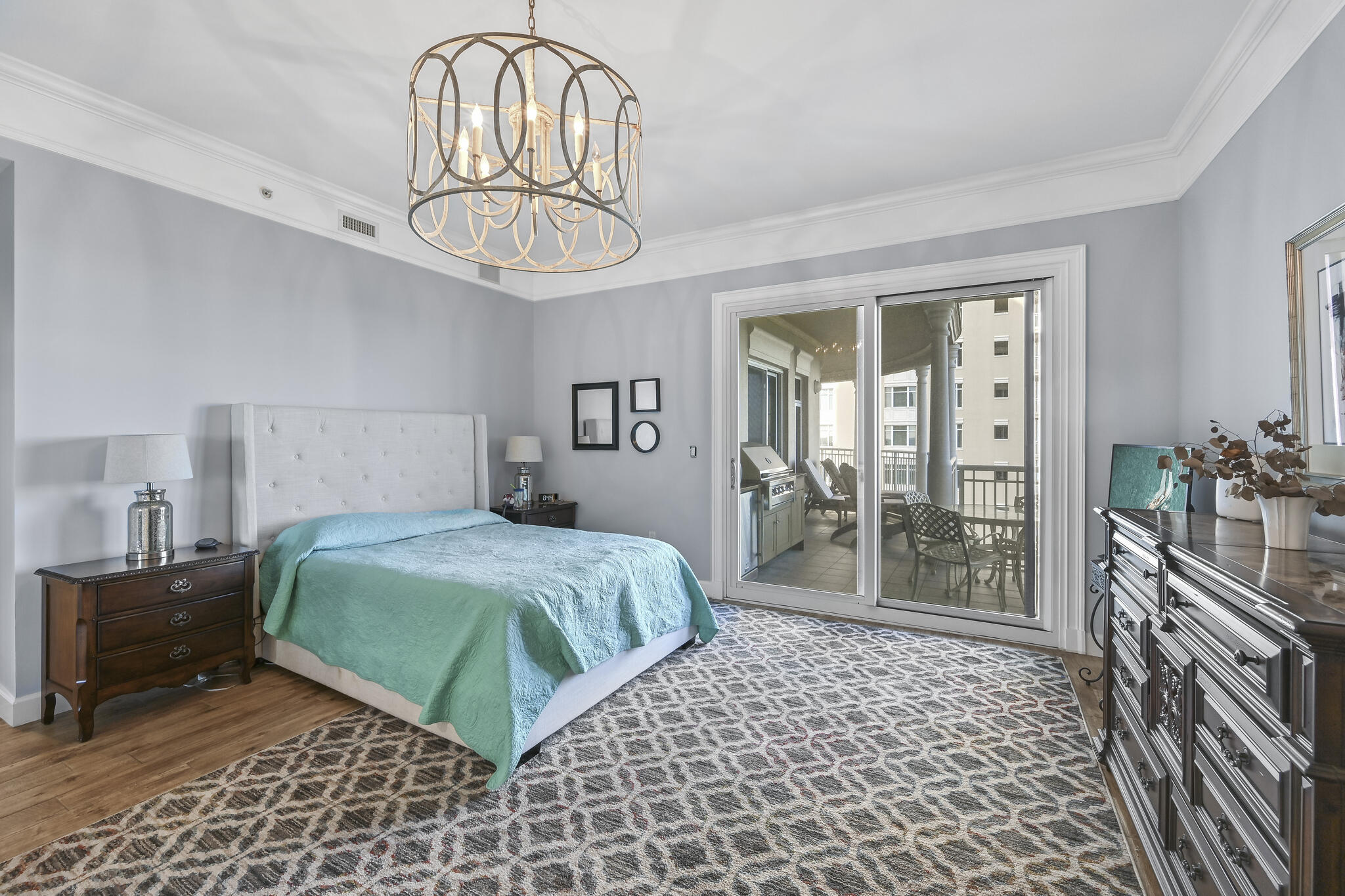 ONE WATER PLACE - Residential