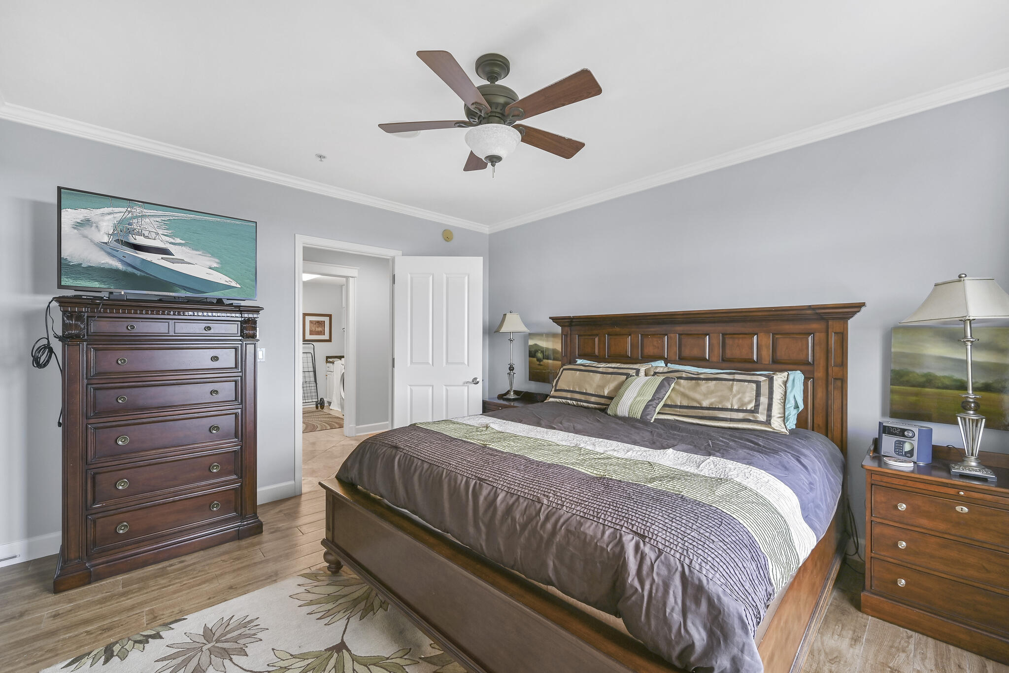 ONE WATER PLACE - Residential