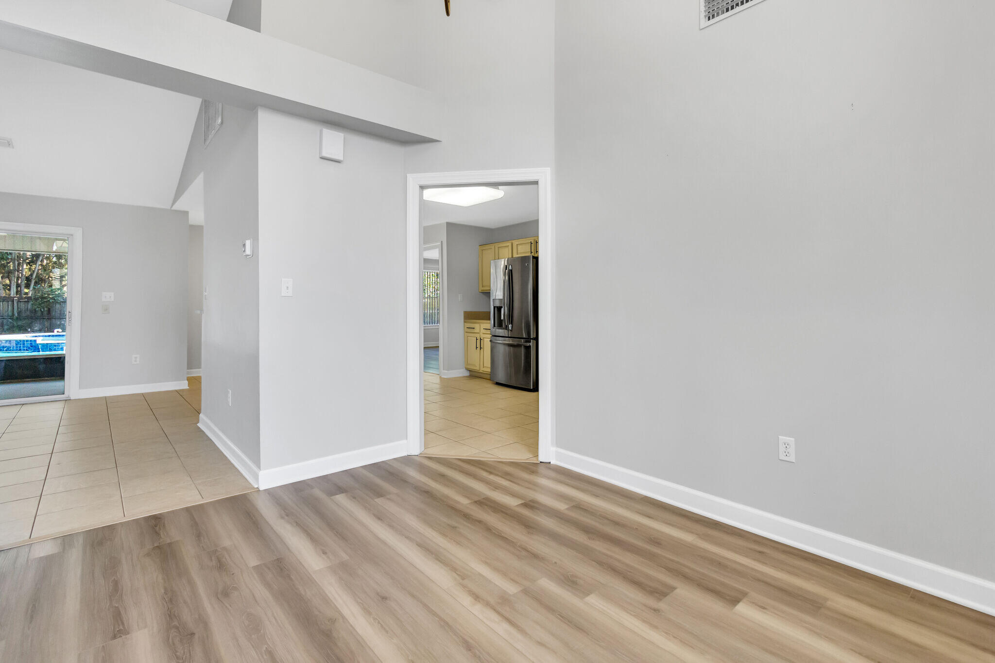 RAINTREE ESTATES - Residential Lease