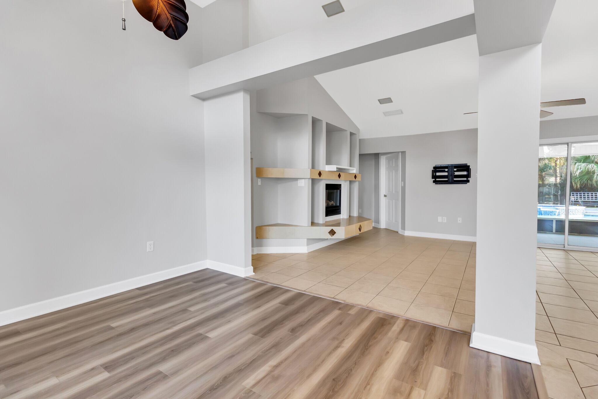 RAINTREE ESTATES - Residential Lease