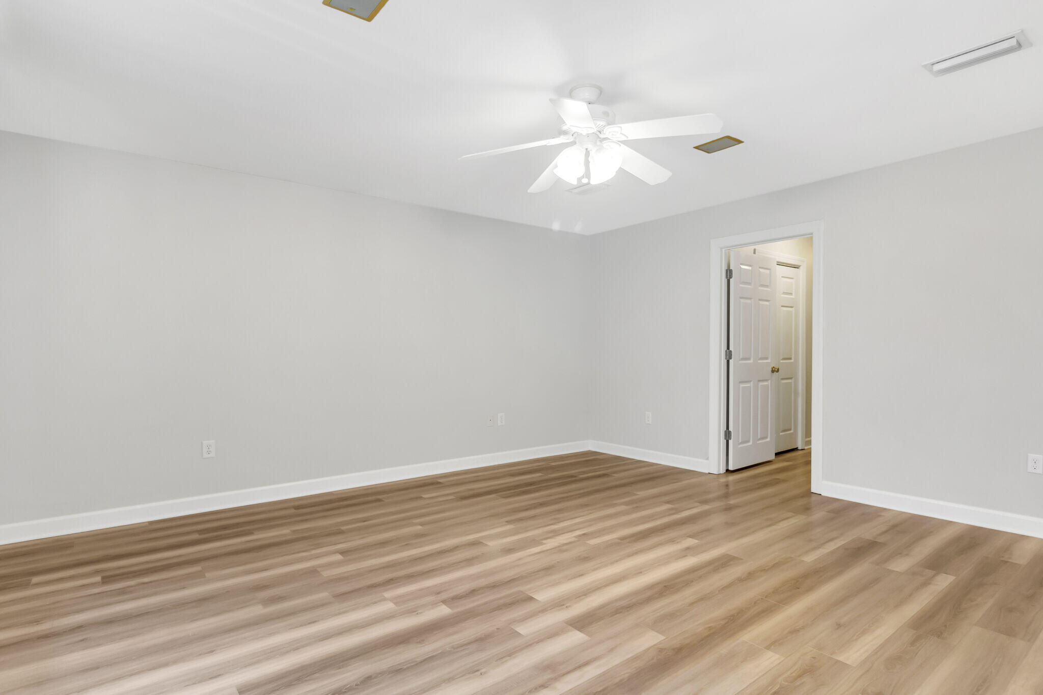 RAINTREE ESTATES - Residential Lease