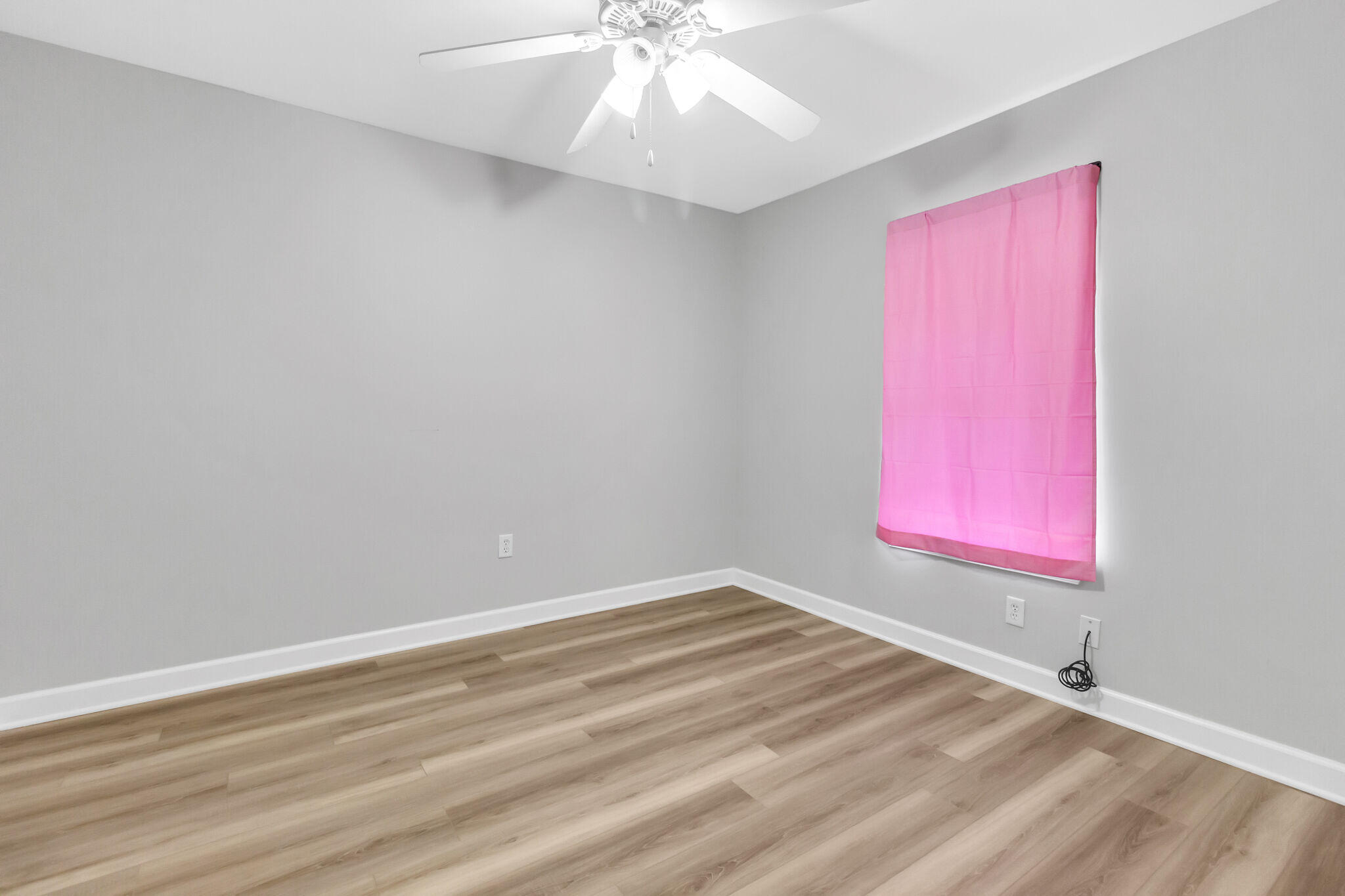 RAINTREE ESTATES - Residential Lease