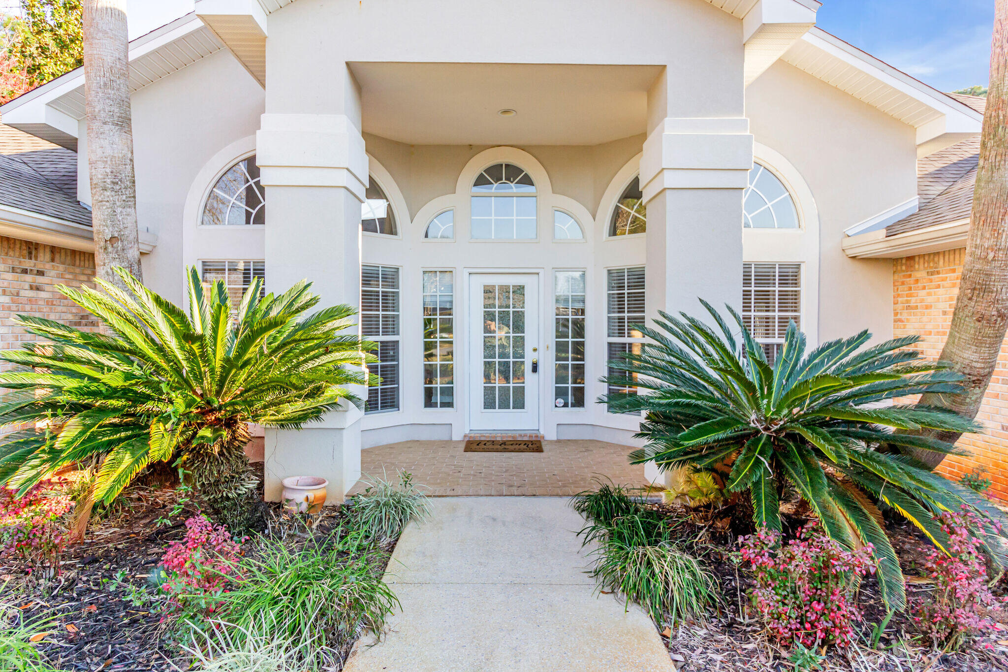 RAINTREE ESTATES - Residential Lease