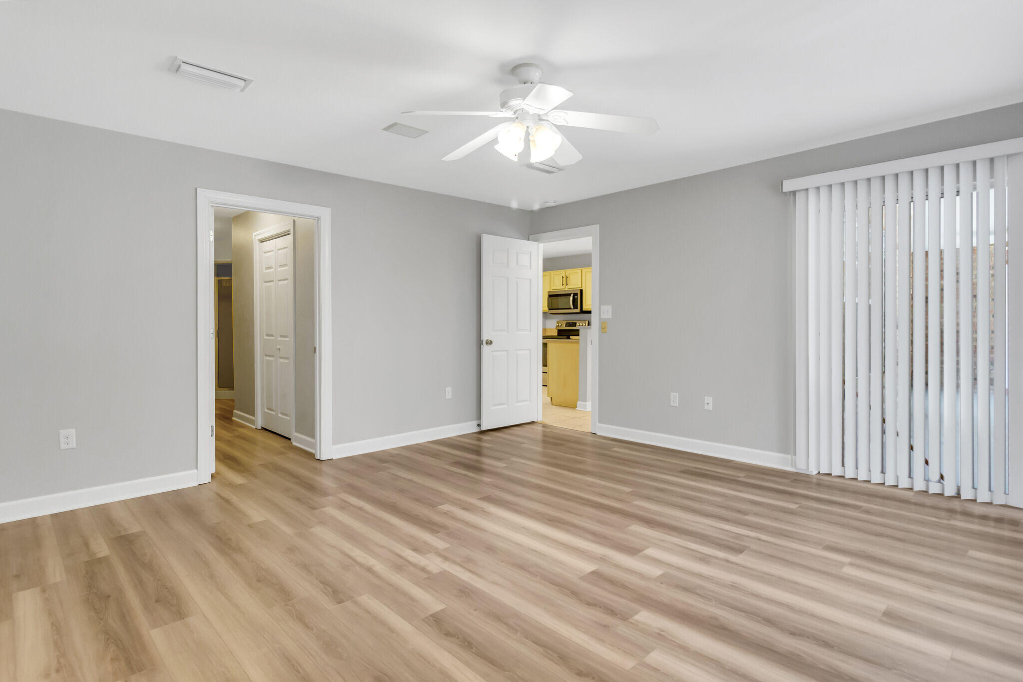 RAINTREE ESTATES - Residential Lease