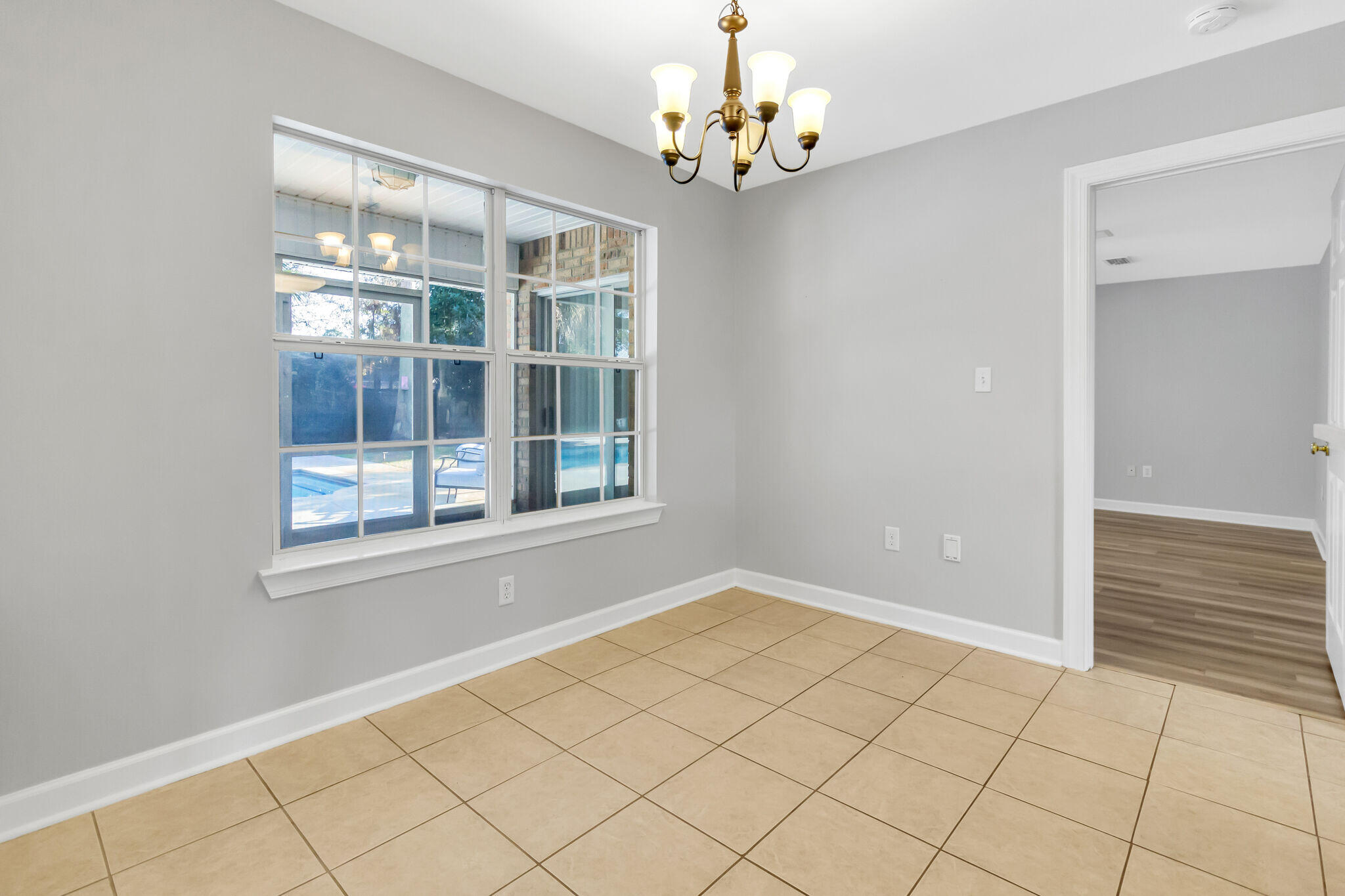 RAINTREE ESTATES - Residential Lease