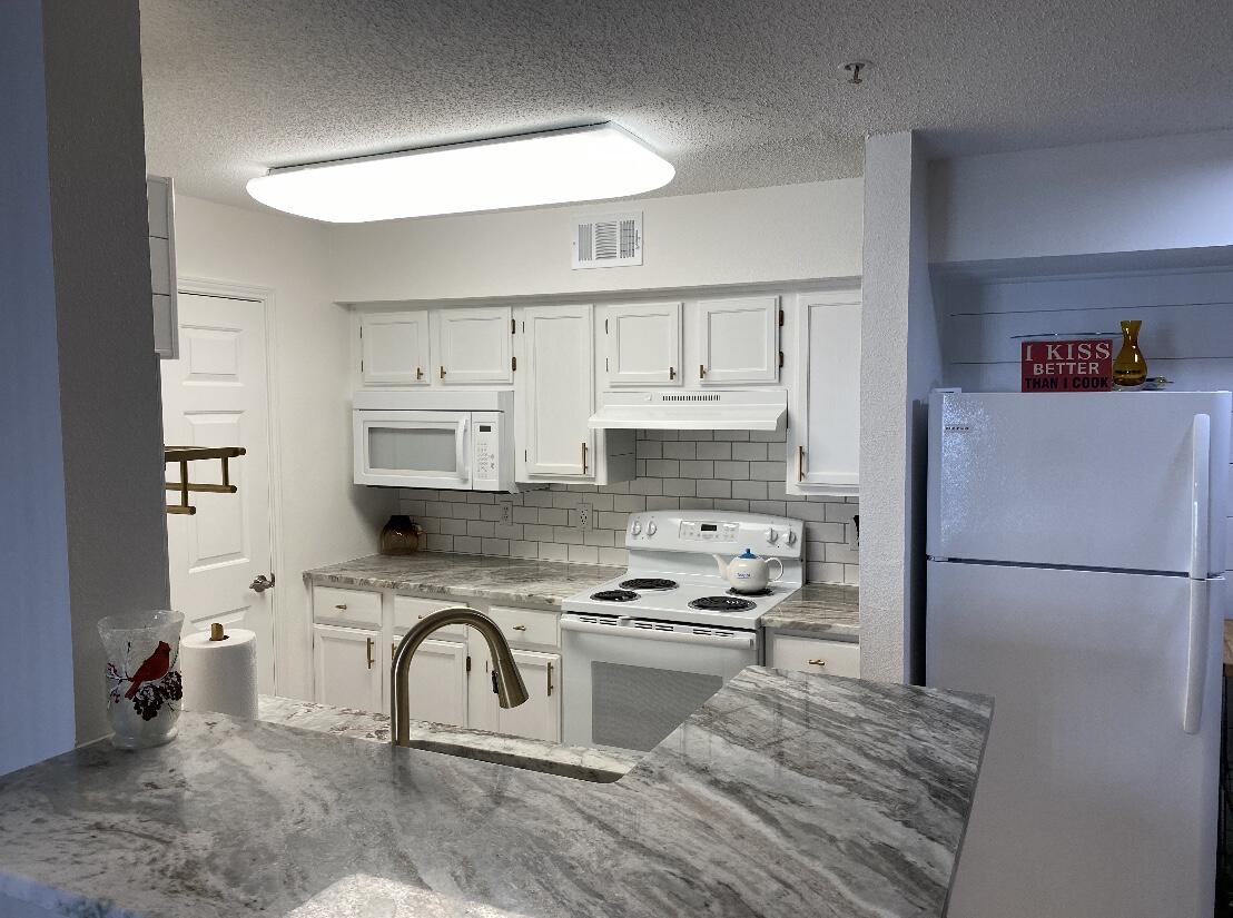 INDIAN LAKE - Residential