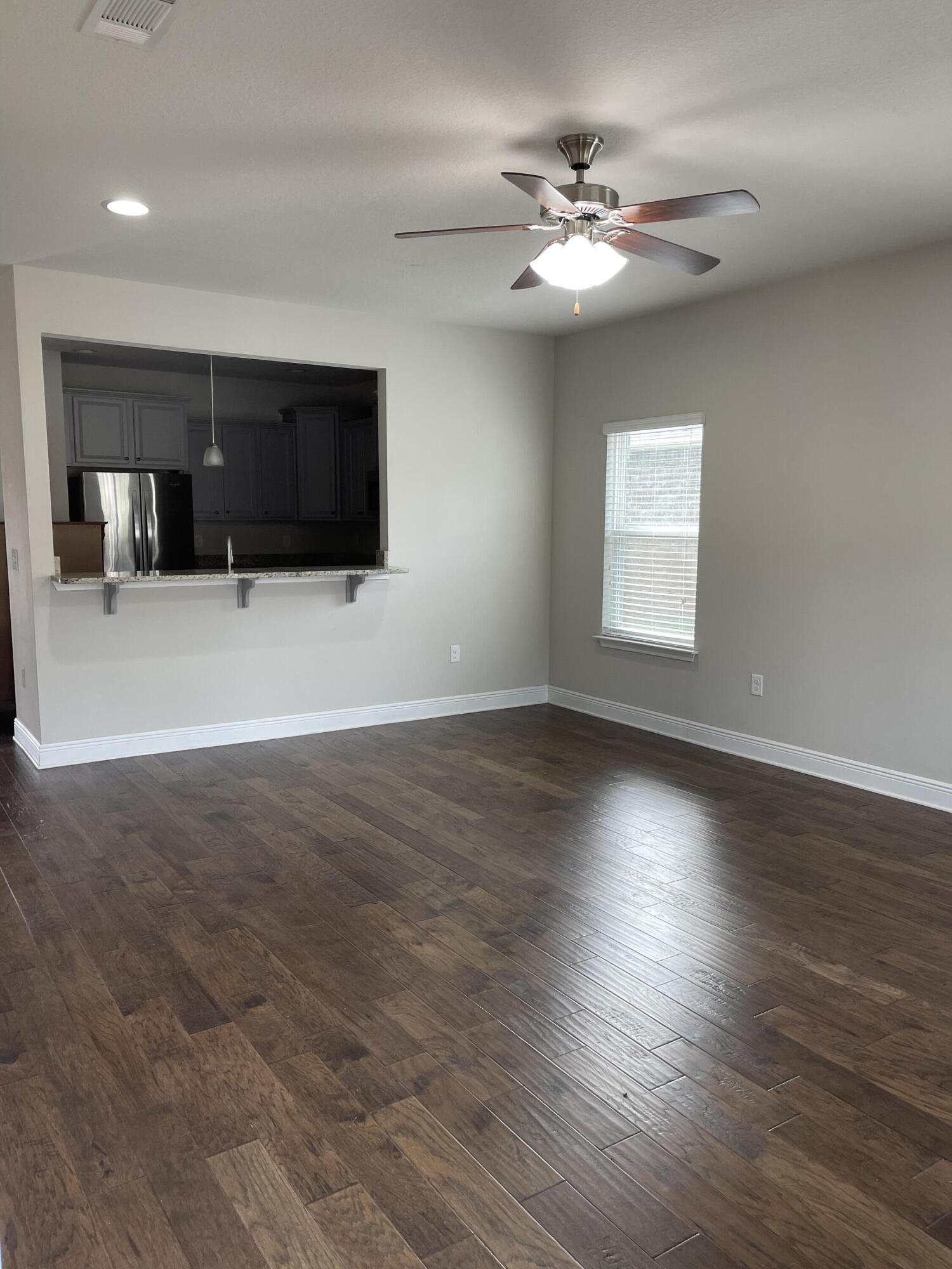 DRIFTWOOD ESTATES - Residential Lease