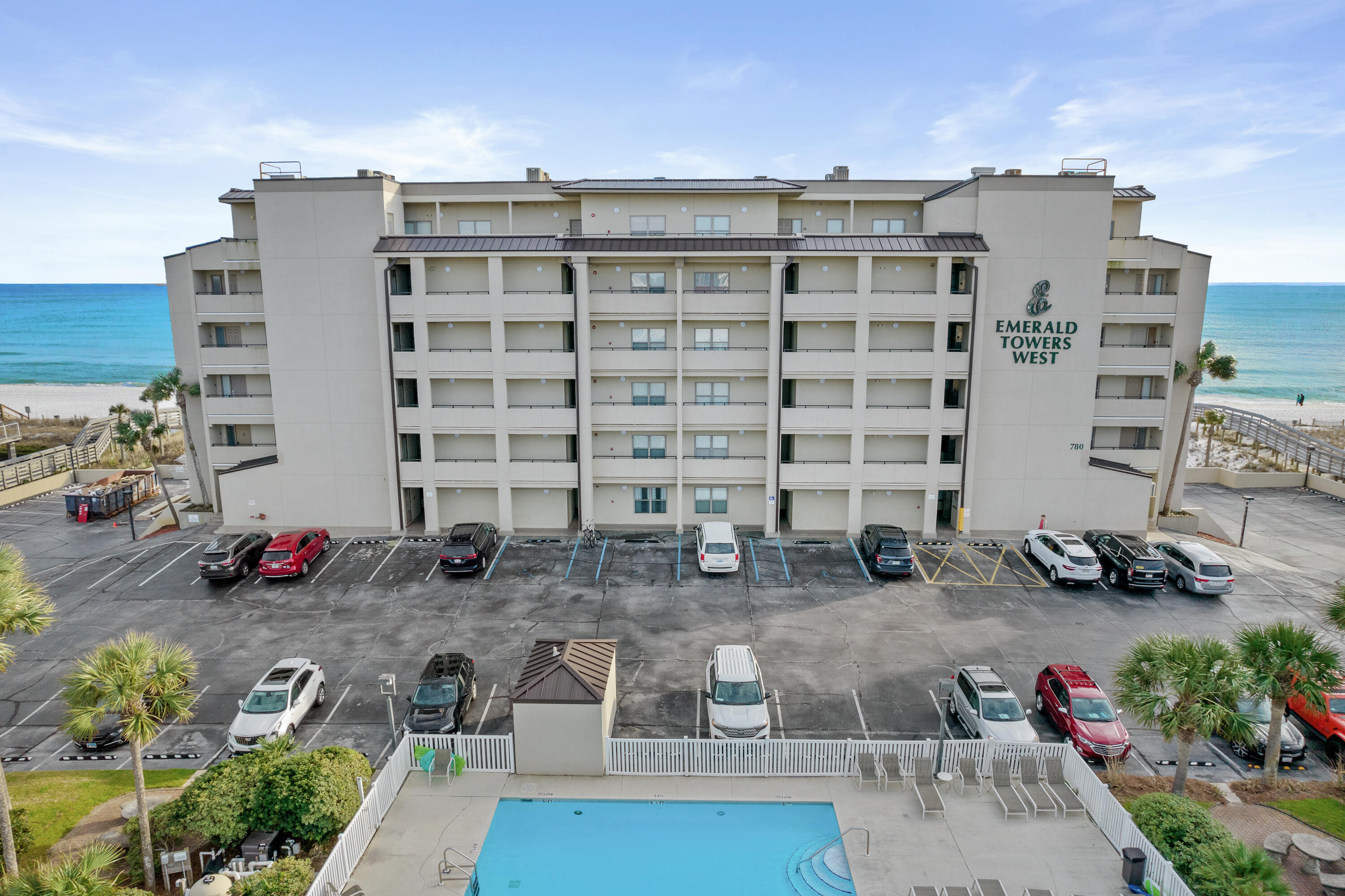 EMERALD TOWERS WEST CONDO - Residential