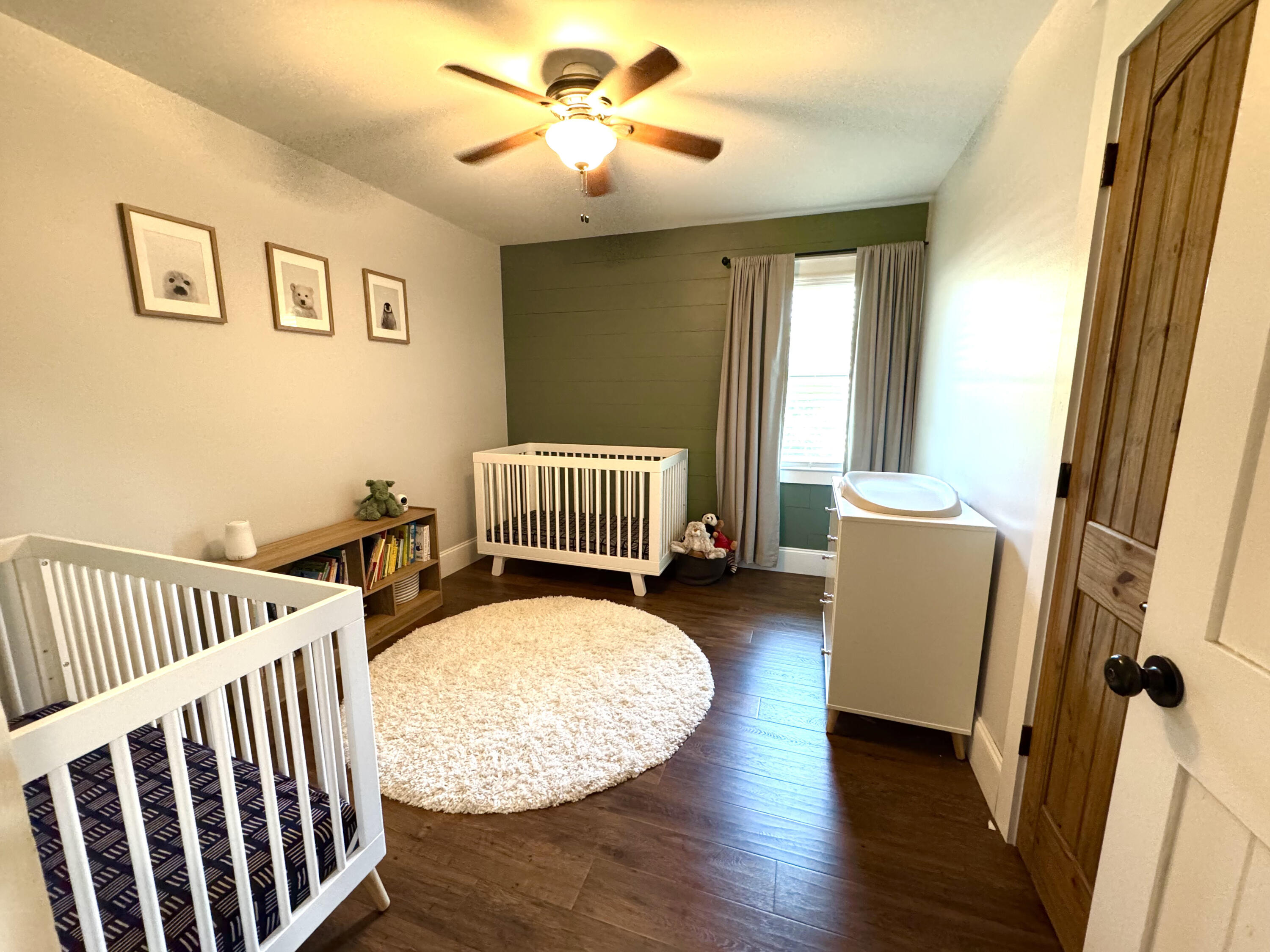 PINEWOOD ESTATES - Residential Lease