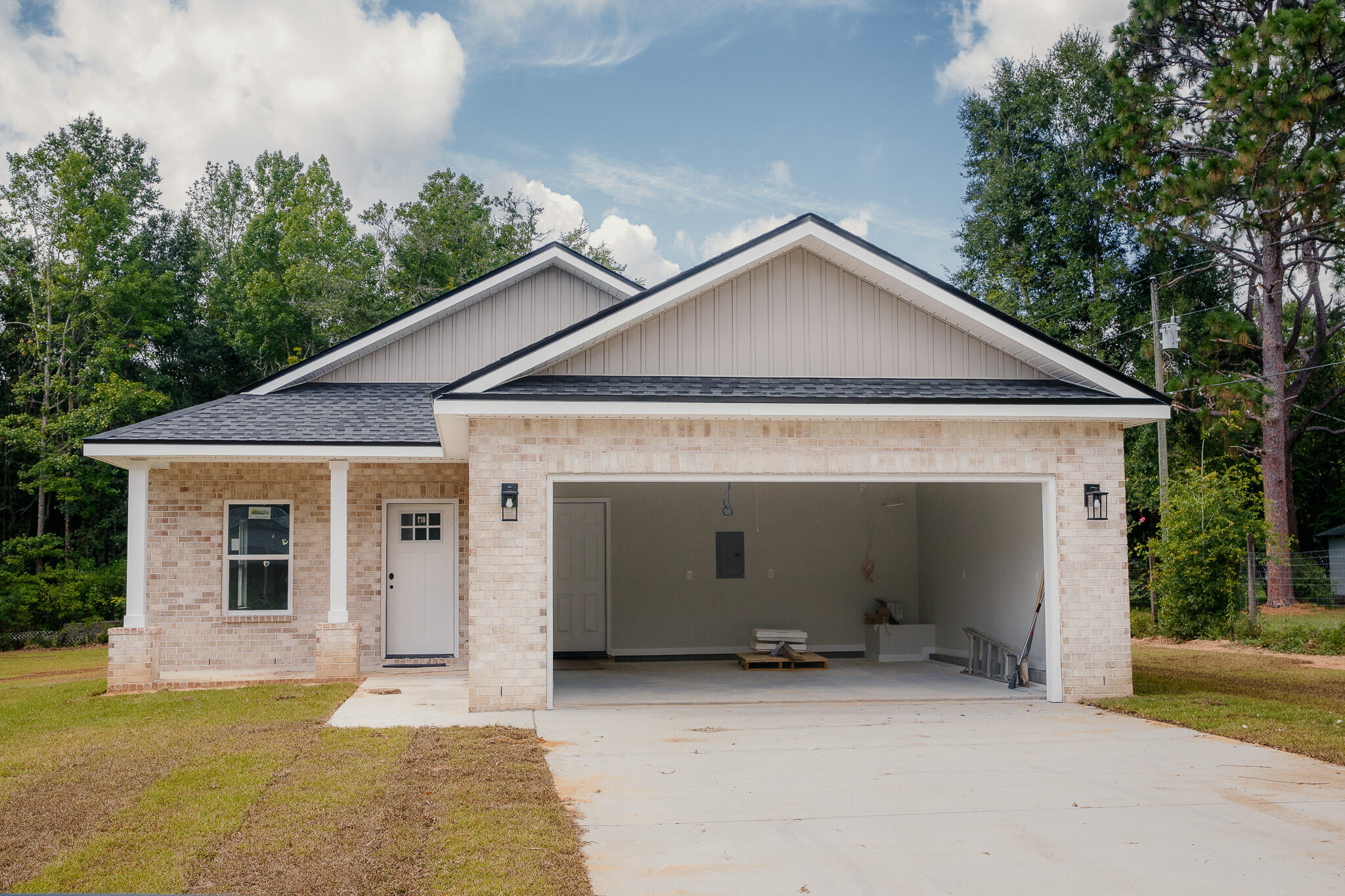 CADENHEAD DAVIS CONSTRUCTION is proud to finally reveal their latest project-- Garden Homes on Auburn! Each one sits on 1/3 OF AN ACRE AND COMES WITH FREEBIES! Freebie #1: $10,000 CASH that the buyer can spend anyway they see fit!Freebie #2: Preferred lender will pay buyer's closing cost in full!Freebie #3, #4 and #5: Free Survey, Free Termite Bond and Free Home Warranty!Now let's talk details!Cadenhead Davis Construction created an ALL BRICK 3 BR/2 BATH open-concept design where living/dining/kitchen flowed seamlessly together!They chose LARGE LOTS WITH LUSH GREENERY and A LOCATION THAT WAS MINUTES AWAY FROM DAVIDSON MIDDLE AND CRESTVIEW HIGH! Each home features luxury vinyl plank throughout (no carpet), neutal color palette and upgraded moldings/trim. There are TRAY CEILINGS.. STUNNING GRANITE ISLAND.. shaker-style wood cabinetry.. SS APPLIANCES.. PANTRY... AND SO MUCH MORE!
One of my favorite features in this floorplan is the "wall of windows" that flood the living/dining space with natural light.
The Master Suite is spacious, with upgraded ceiling fan, and more luxury vinyl plank flooring. The Master Bath offers 2 sinks, expansive granite vanity, WALK-IN SHOWER BIG ENOUGH FOR TWO.. and large walk-in closet.
BEDROOMS 2 AND 3 ALSO BOAST WALK-IN CLOSETS and the guest bath features more gorgeous granite and a standard tub/shower combo!
Did I mention this home comes with a 2-CAR GARAGE.. COUNTY TAXES.. AND NO HOA!
There are only three **Garden Homes on Auburn**.. and they are days away from completion! Better hurry... because these homes are priced to move!