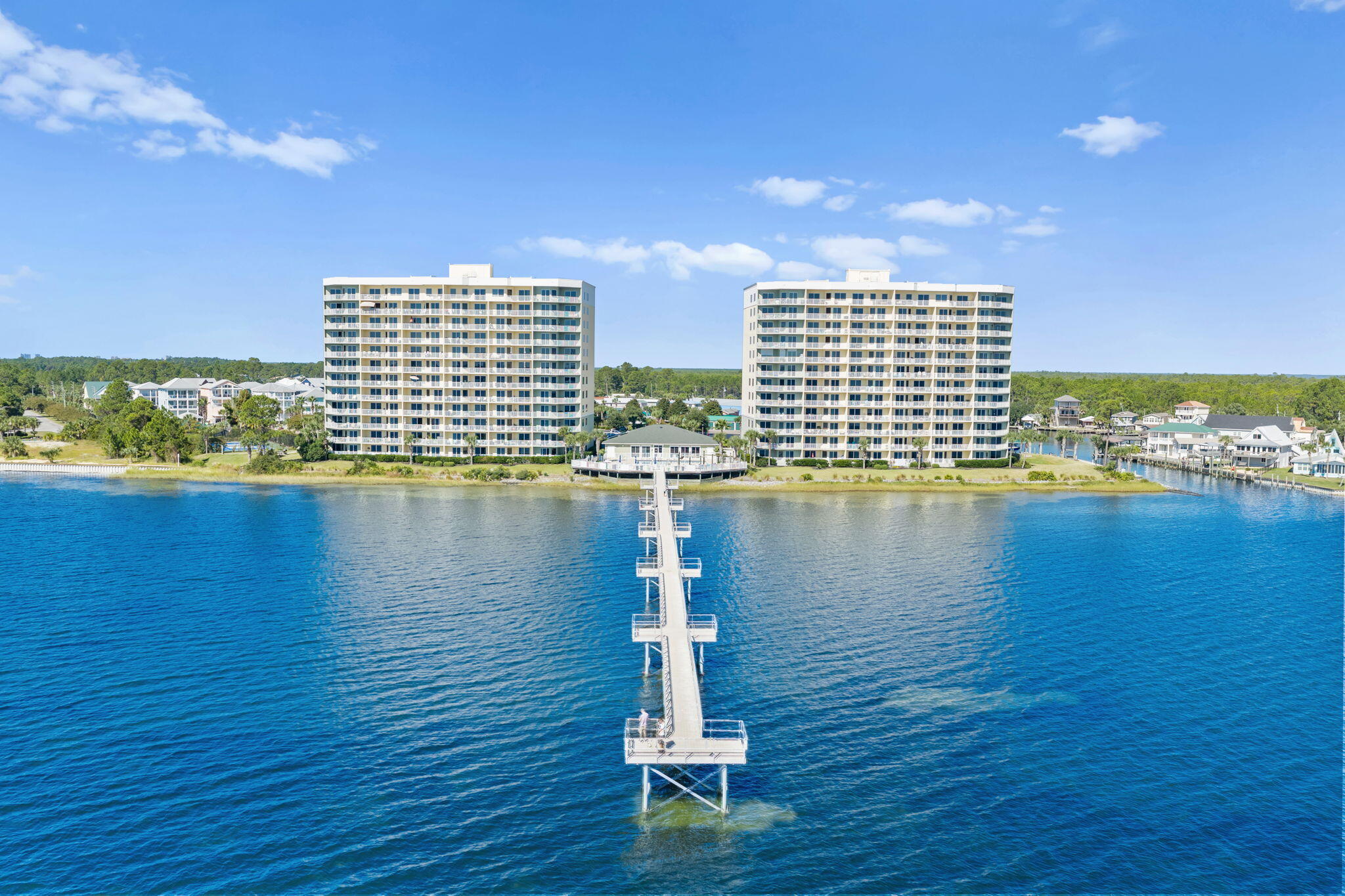 Hibiscus by the Bay Tower 1 - Residential