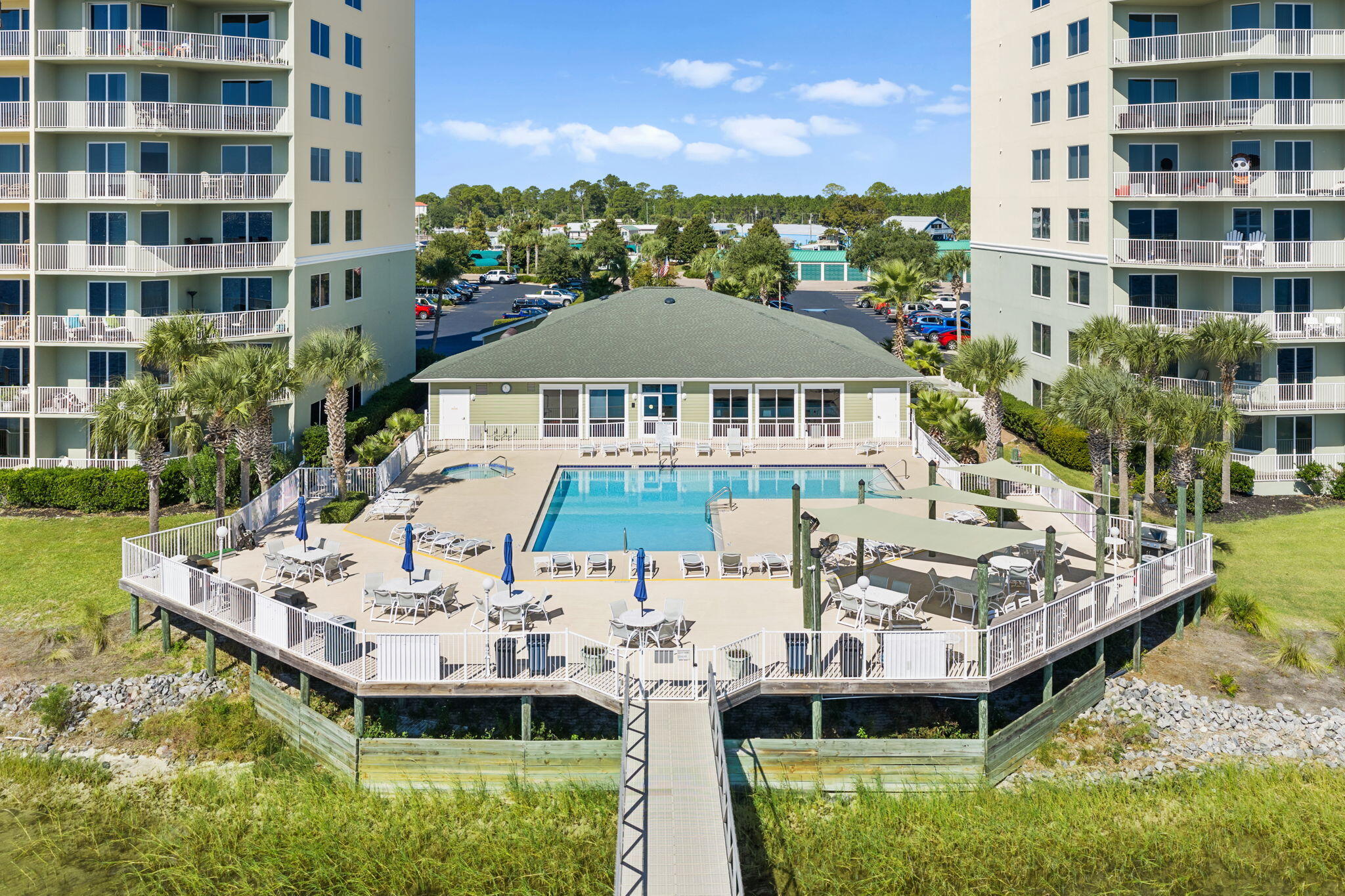 Hibiscus by the Bay Tower 1 - Residential