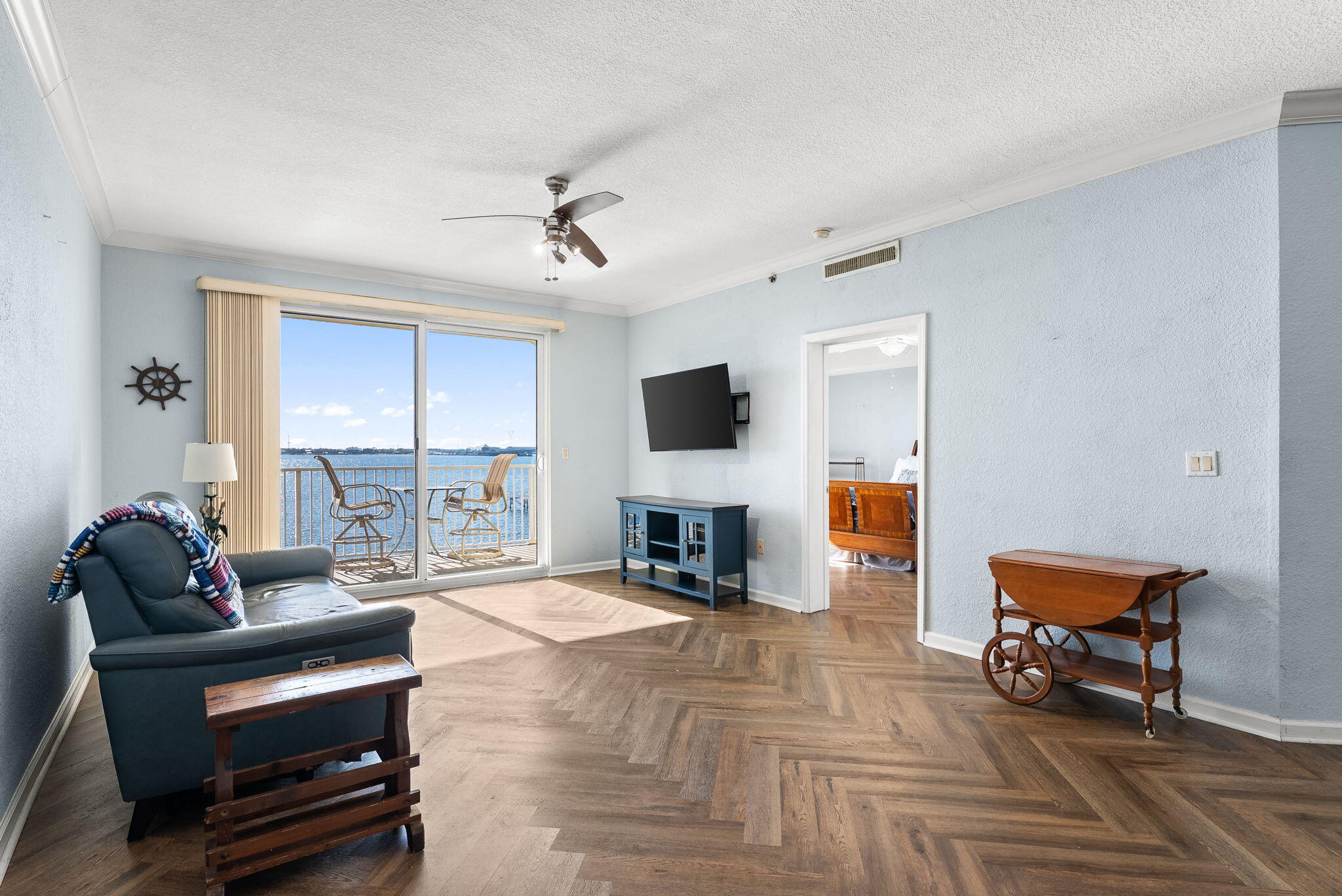 Hibiscus by the Bay Tower 1 - Residential