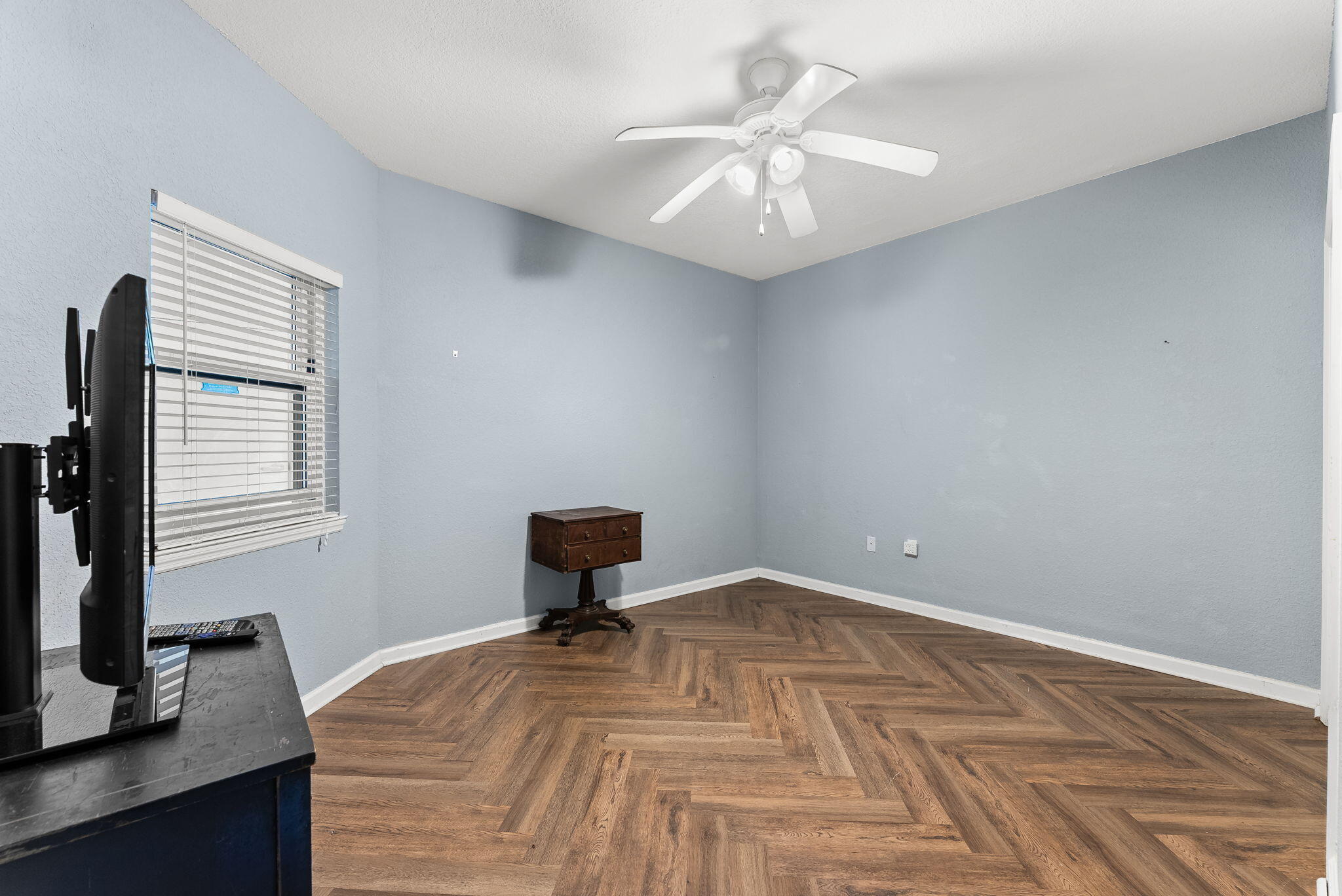 Hibiscus by the Bay Tower 1 - Residential