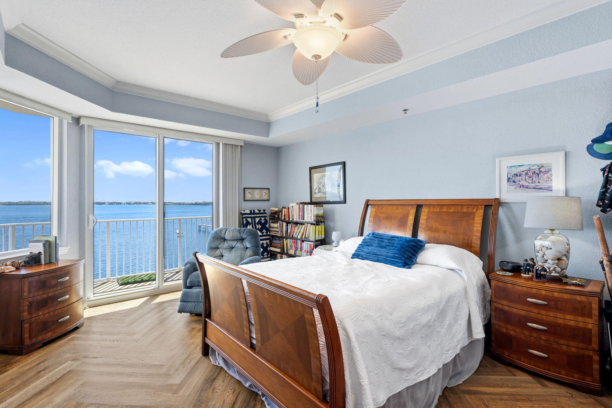 Hibiscus by the Bay Tower 1 - Residential