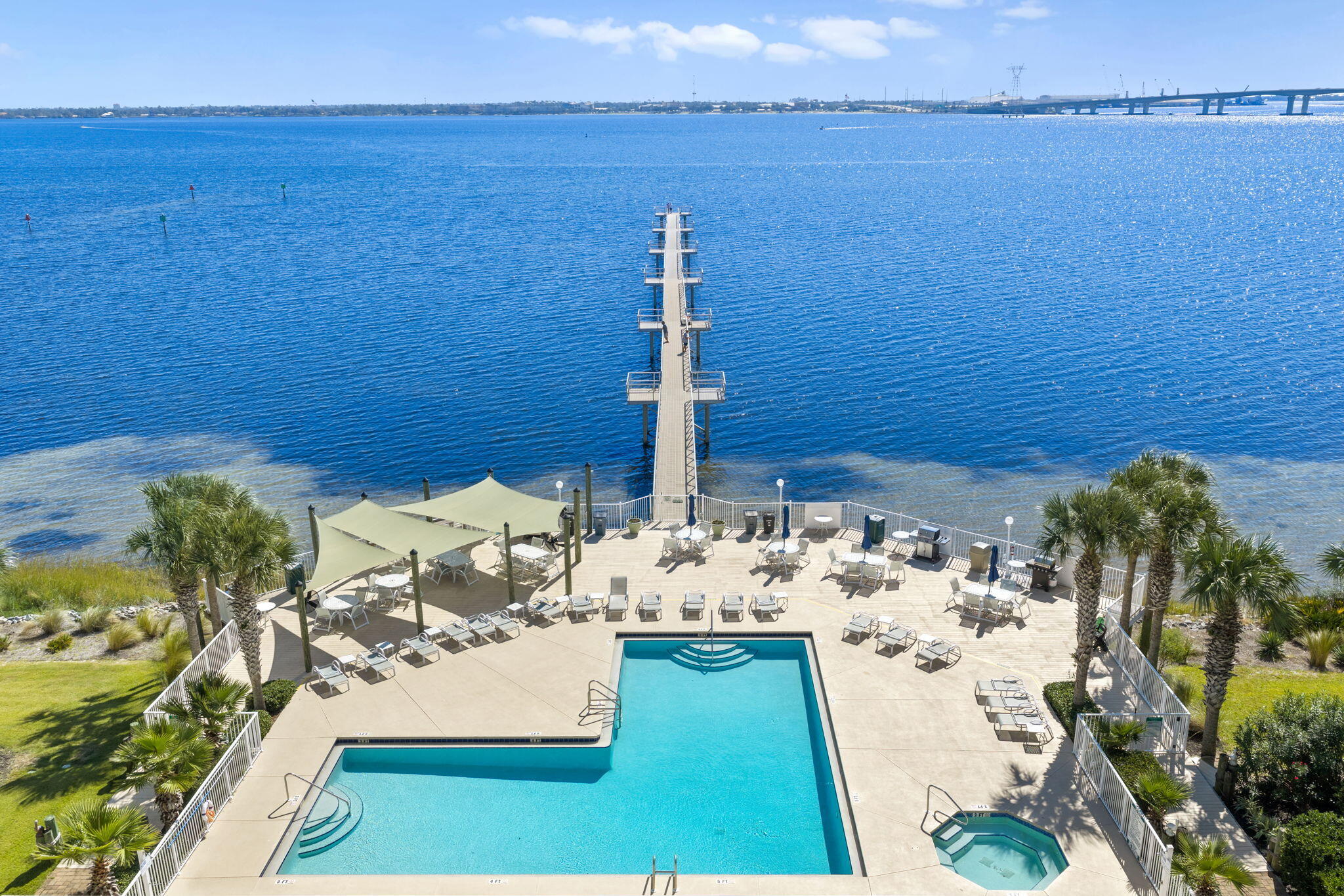 Hibiscus by the Bay Tower 1 - Residential
