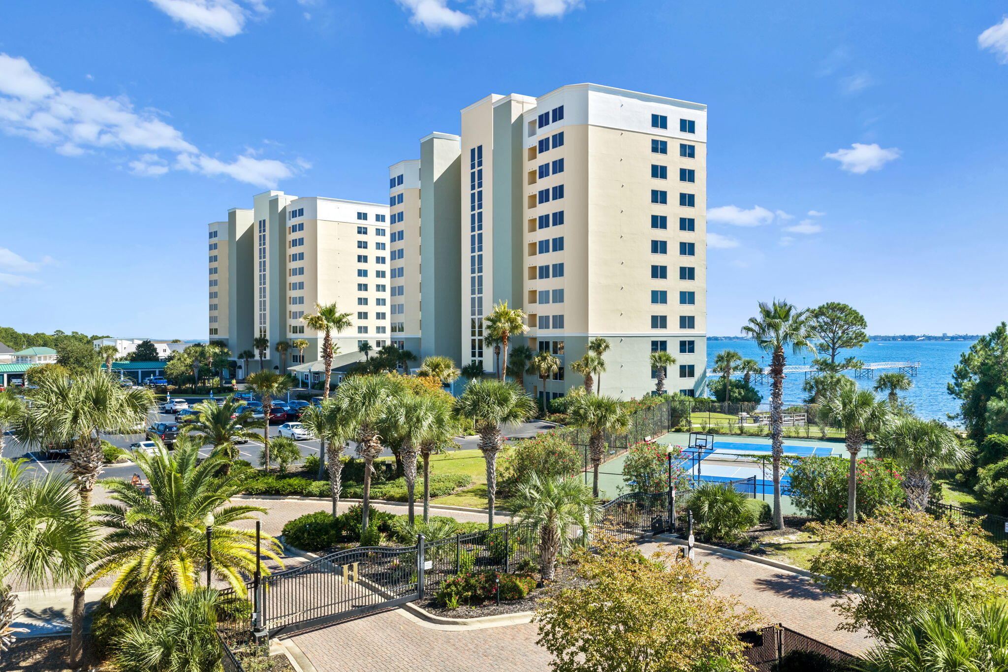 Hibiscus by the Bay Tower 1 - Residential