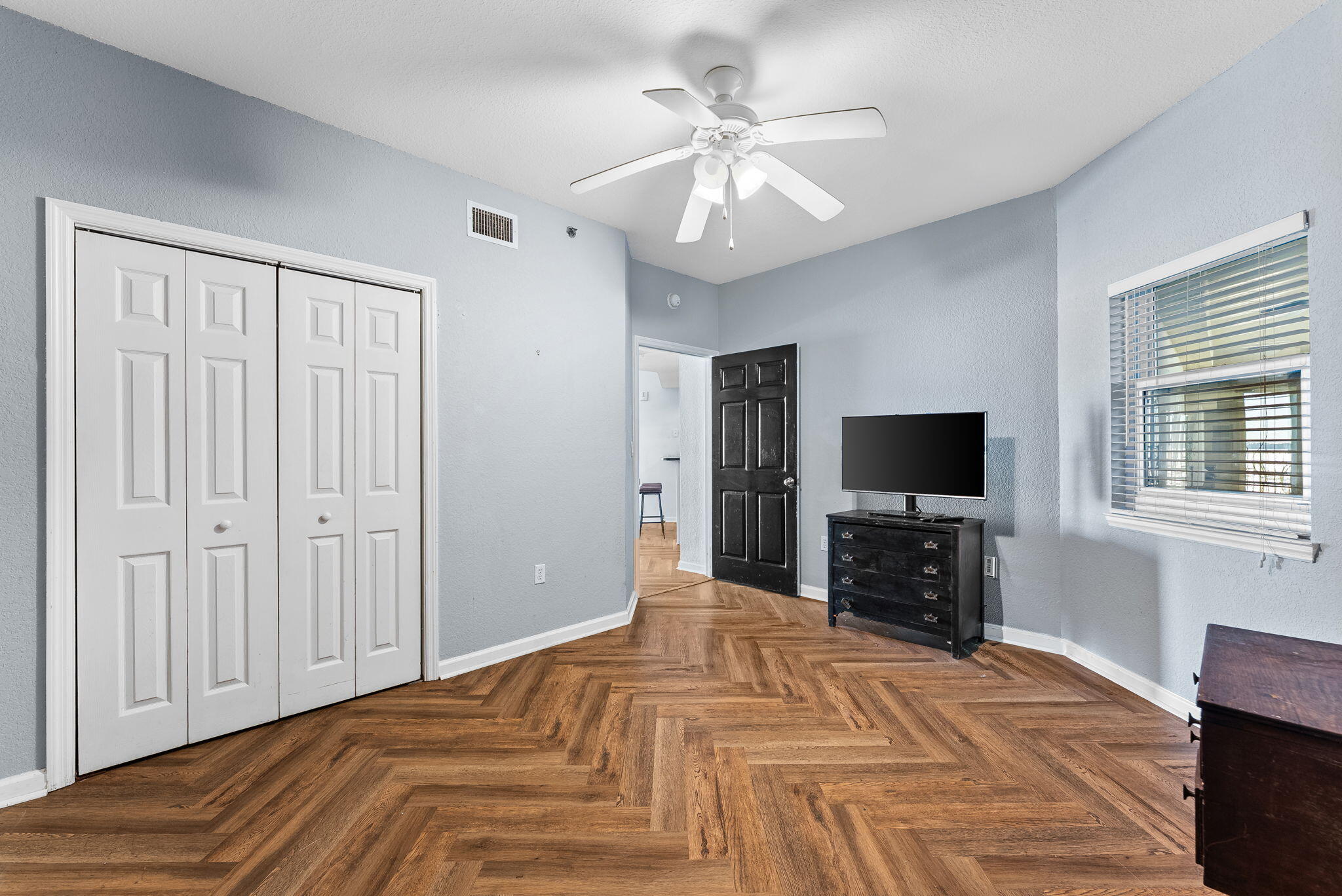 Hibiscus by the Bay Tower 1 - Residential