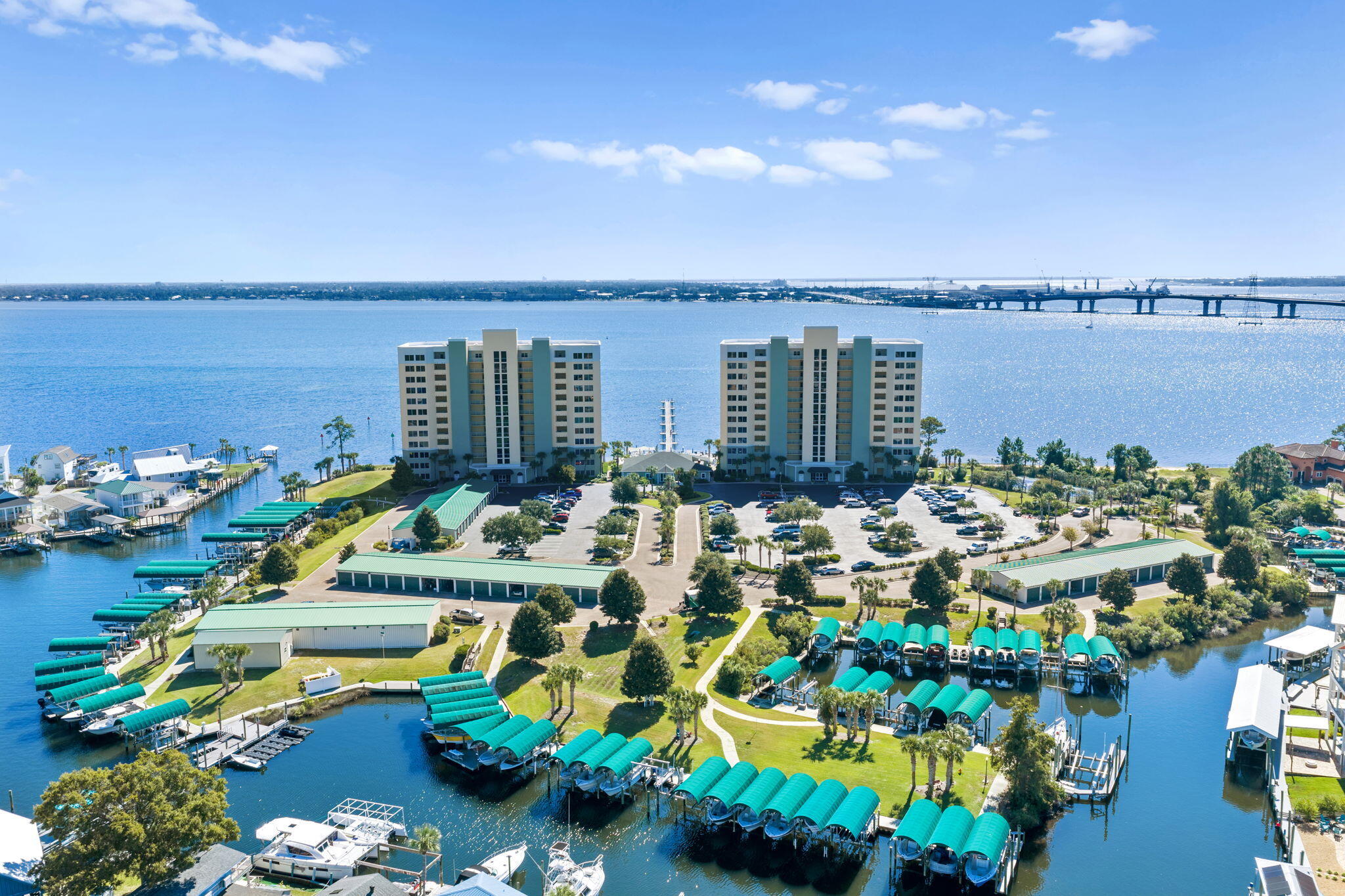 Hibiscus by the Bay Tower 1 - Residential